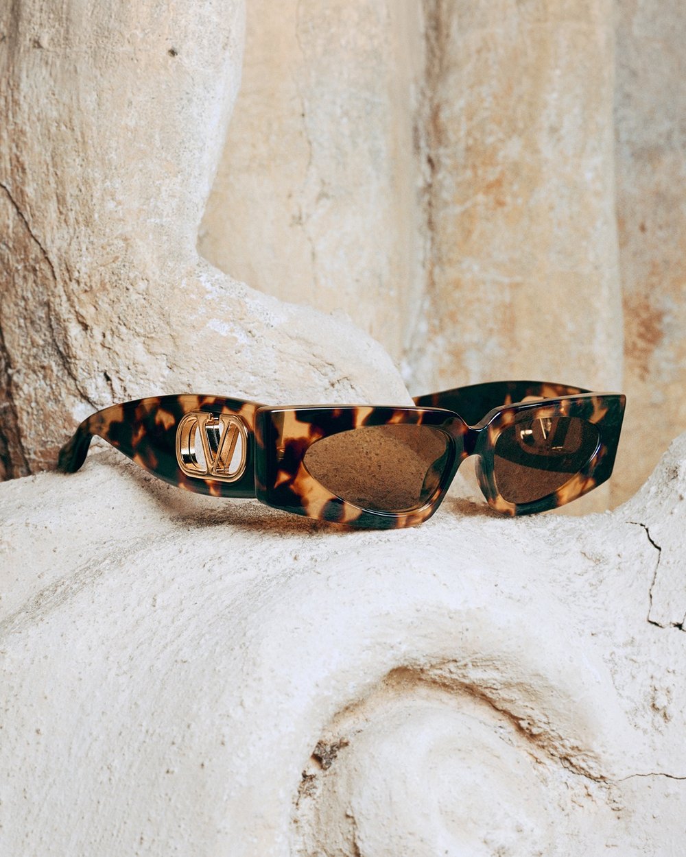 08_Valentino_SS26_Eyewear_4x5