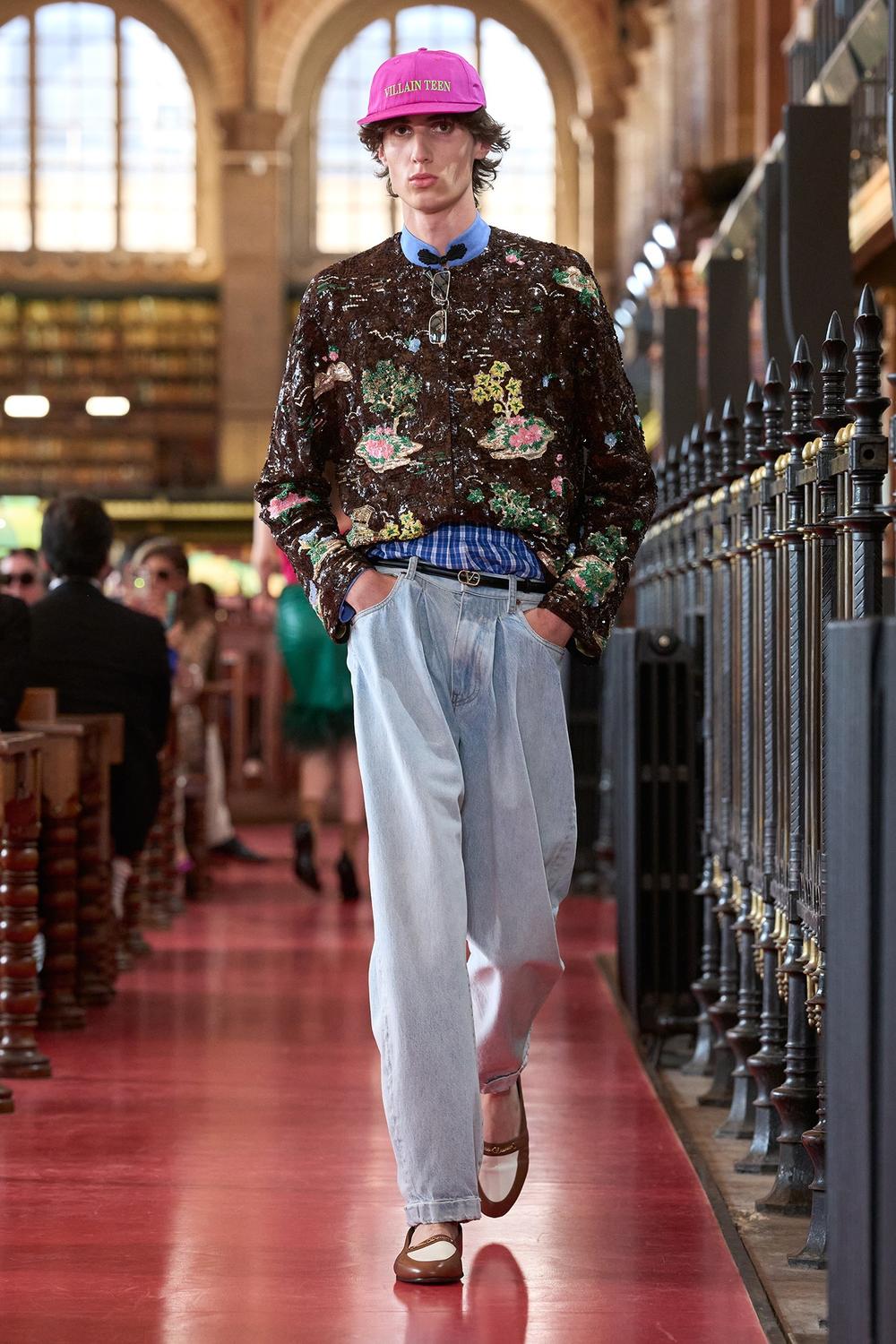 017_VALENTINO_SS27
