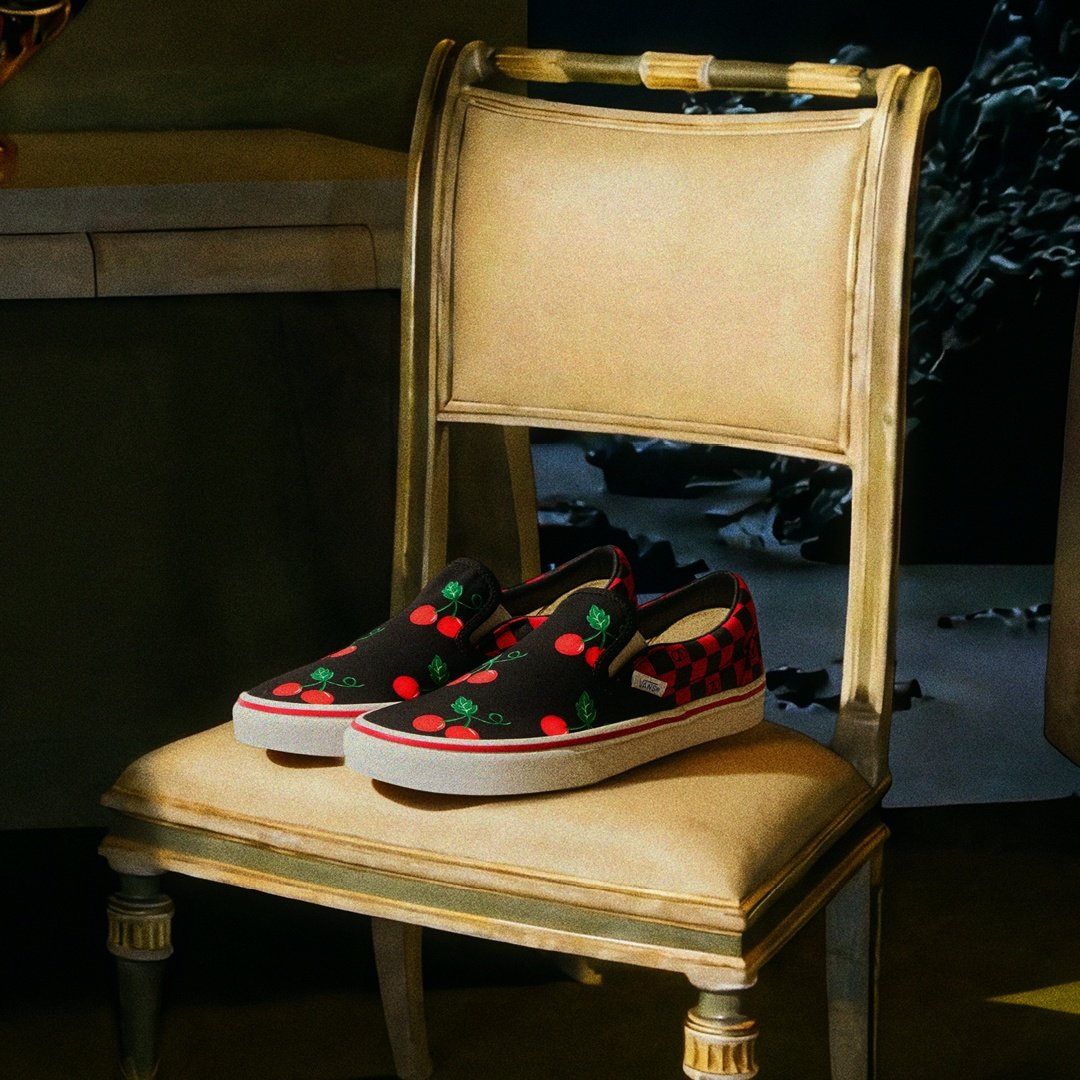 IconicProduct_ValentinoAndVans_Cruise2026_1x1