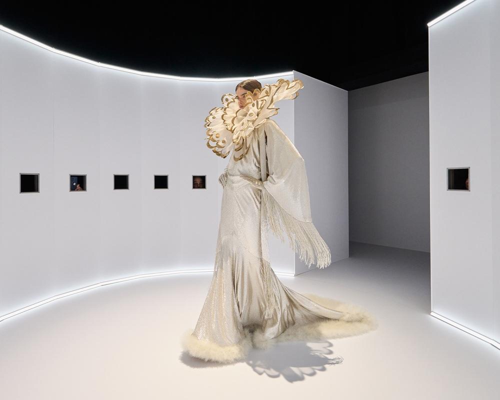 24_Atmosphere_Valentino_HC2026