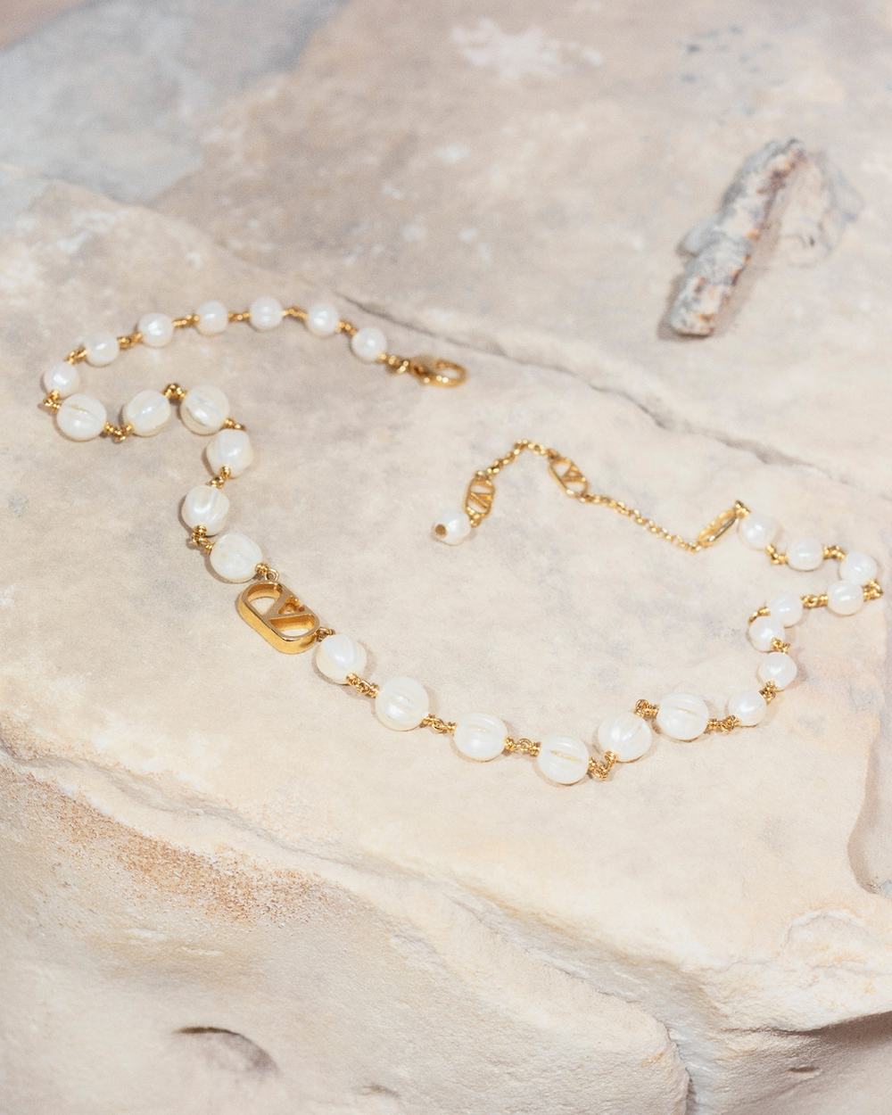 Category_W_PreFall2026_Accessories_4x5