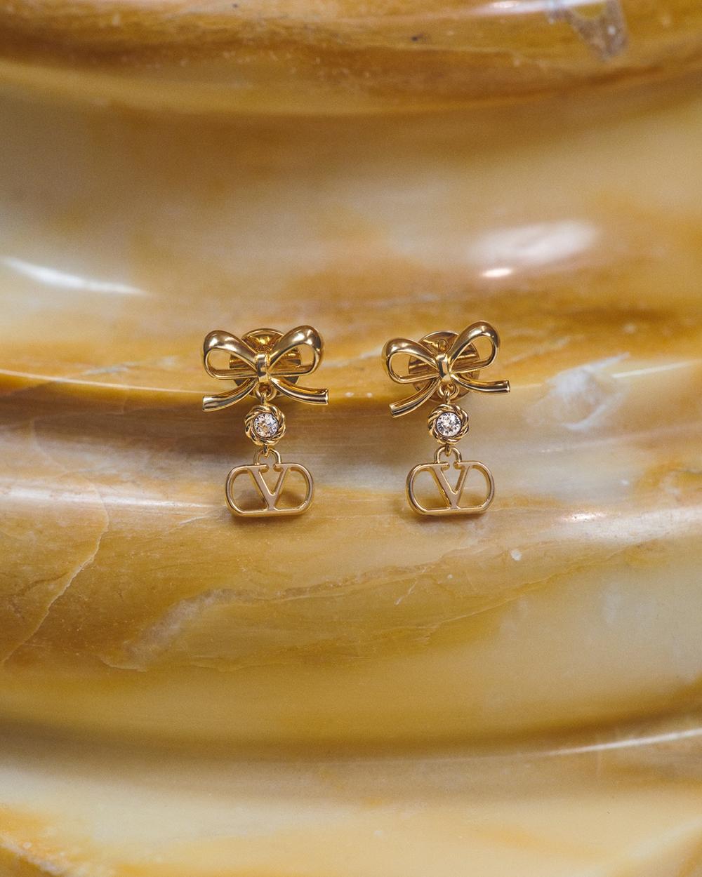 Category_W_SS26_Accessories_4x5