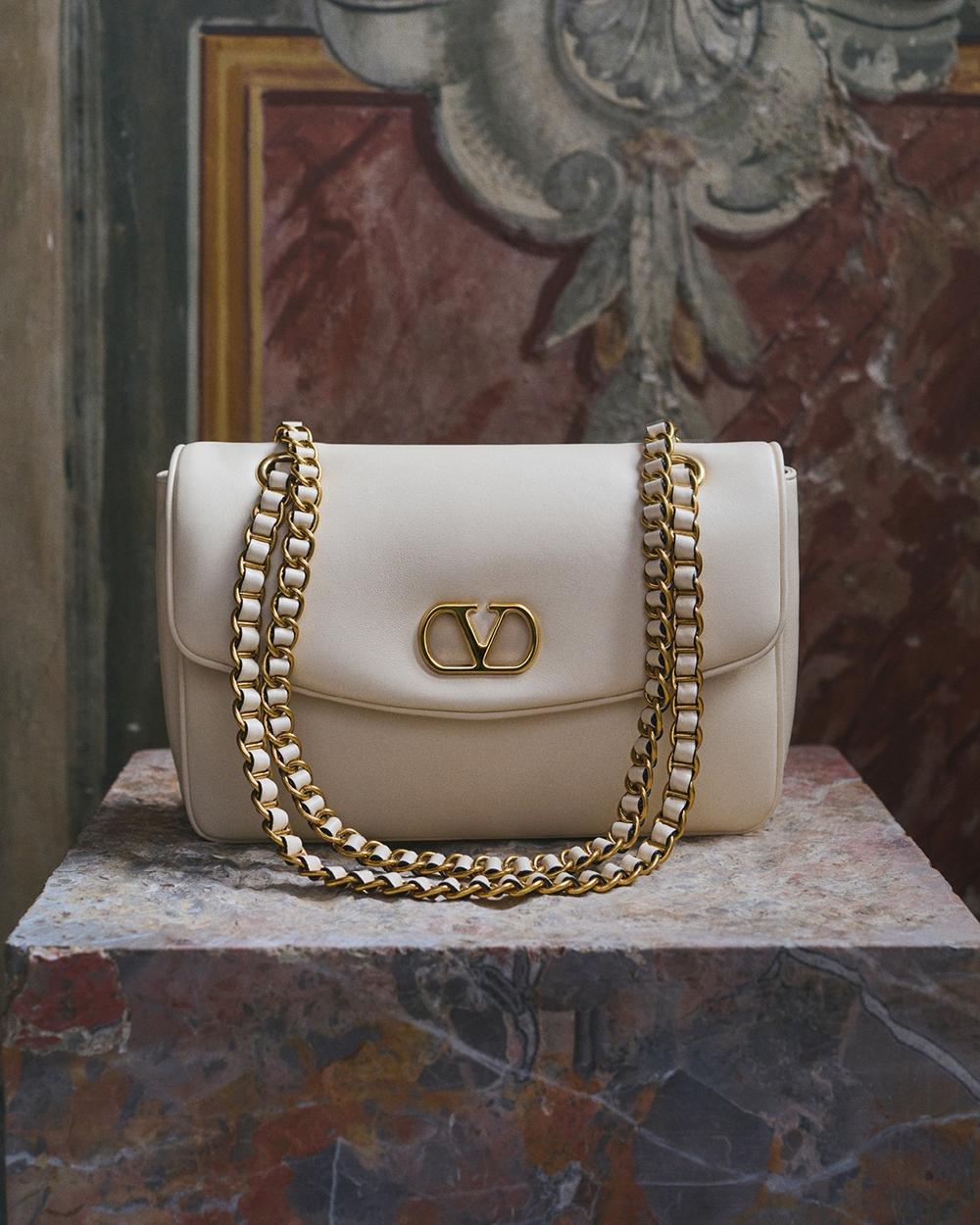 Category_W_SS26_Bags_4x5_exc