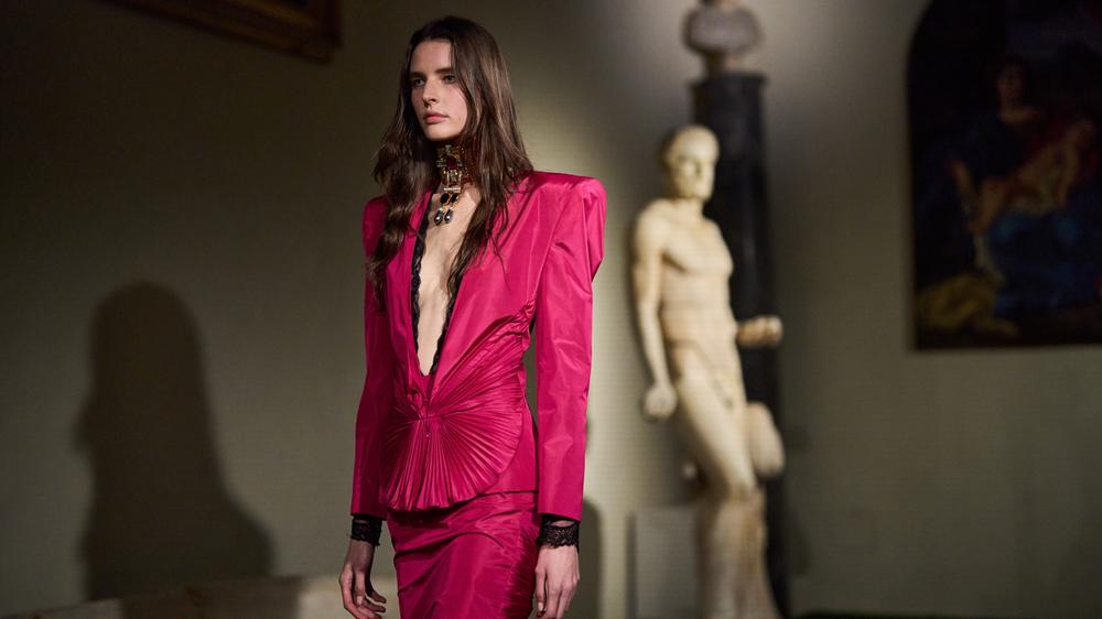 05_Atmosphere_Valentino_PAP_FW2627