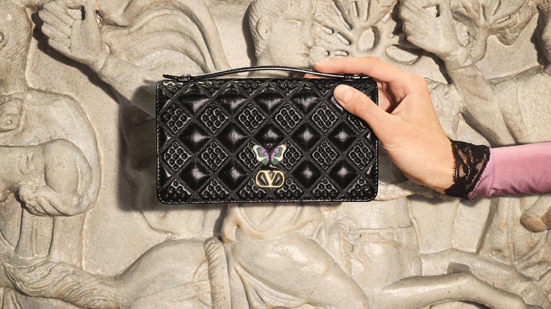 HP_Valentino_Flutterby_16x9