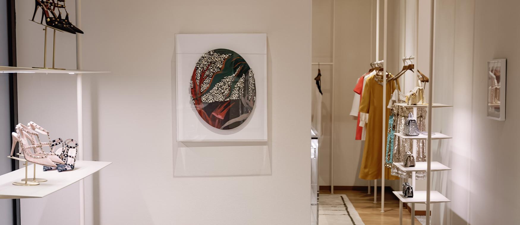 Valentino_Store_Aspen_desk