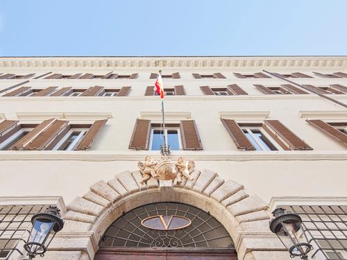 Valentino_History_2012