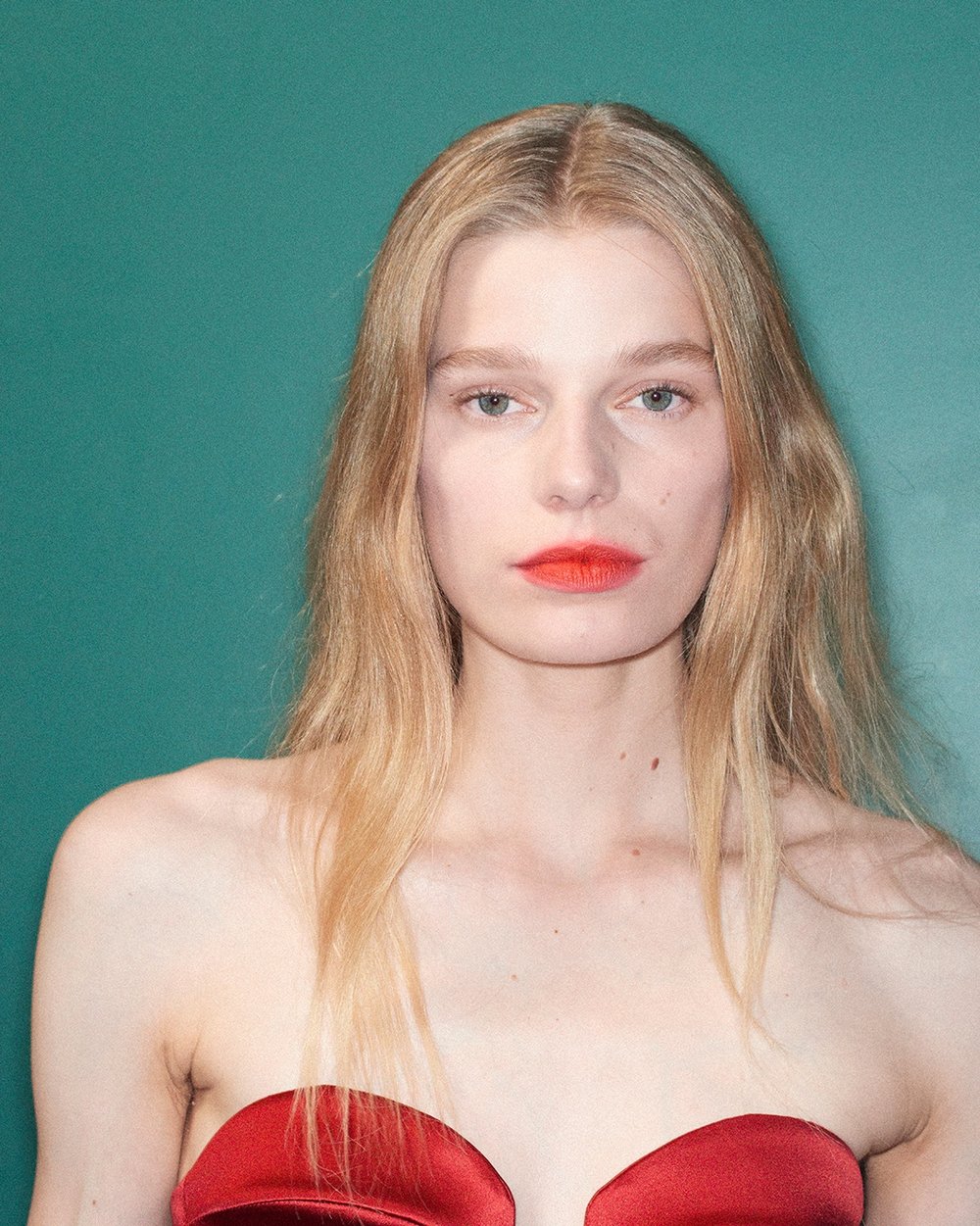 08_Valentino_PAP_SS27_Antibiblioteca_beauty
