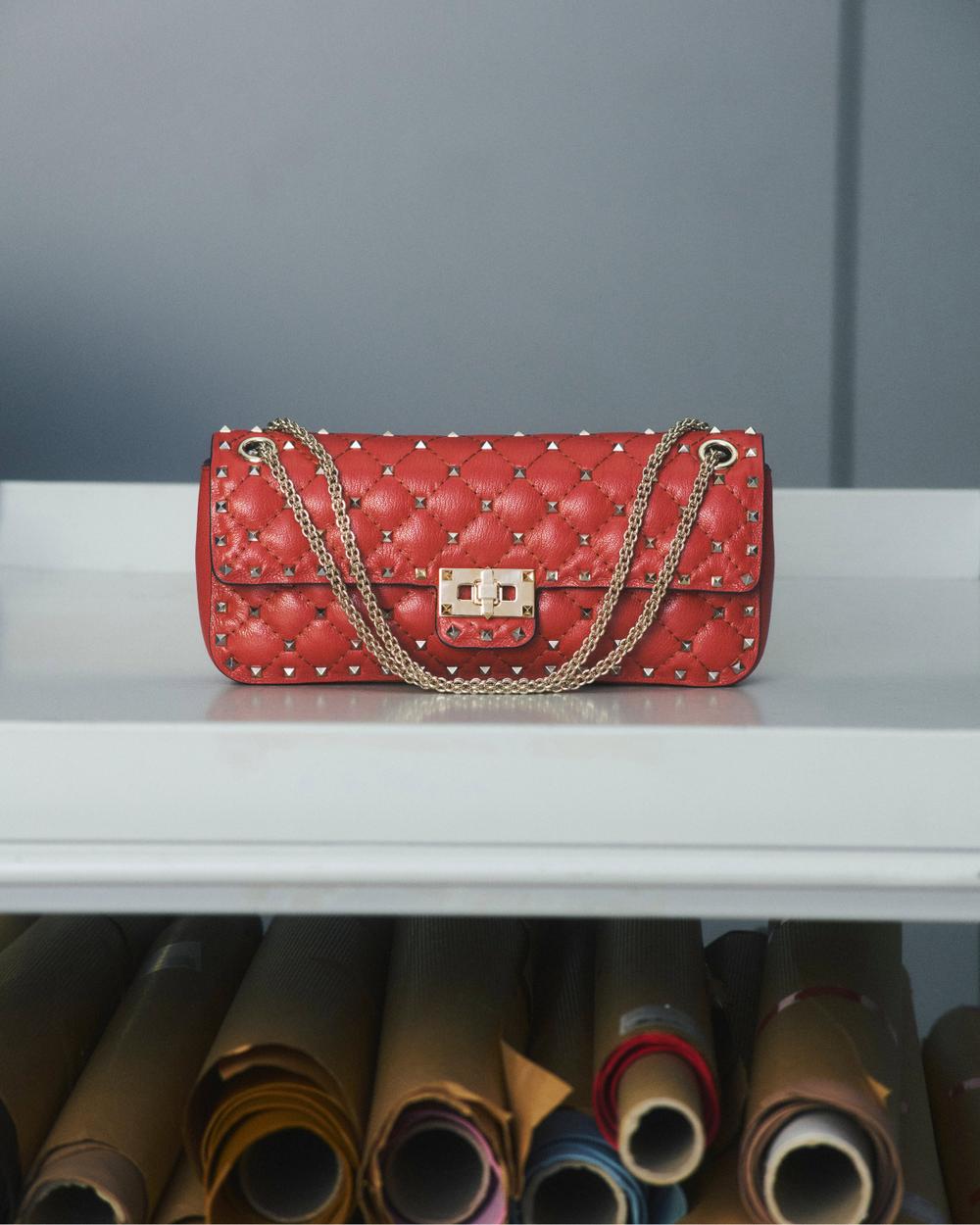 Valentino_SavoirFaire_Rockstud_Spike_Bag