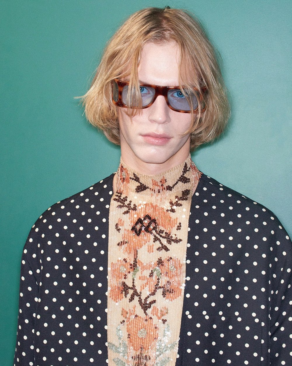 22_Valentino_PAP_SS27_Antibiblioteca_backstage