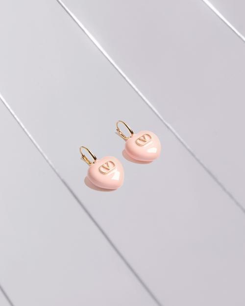 Category_W_Cruise2026_Accessories_4x5