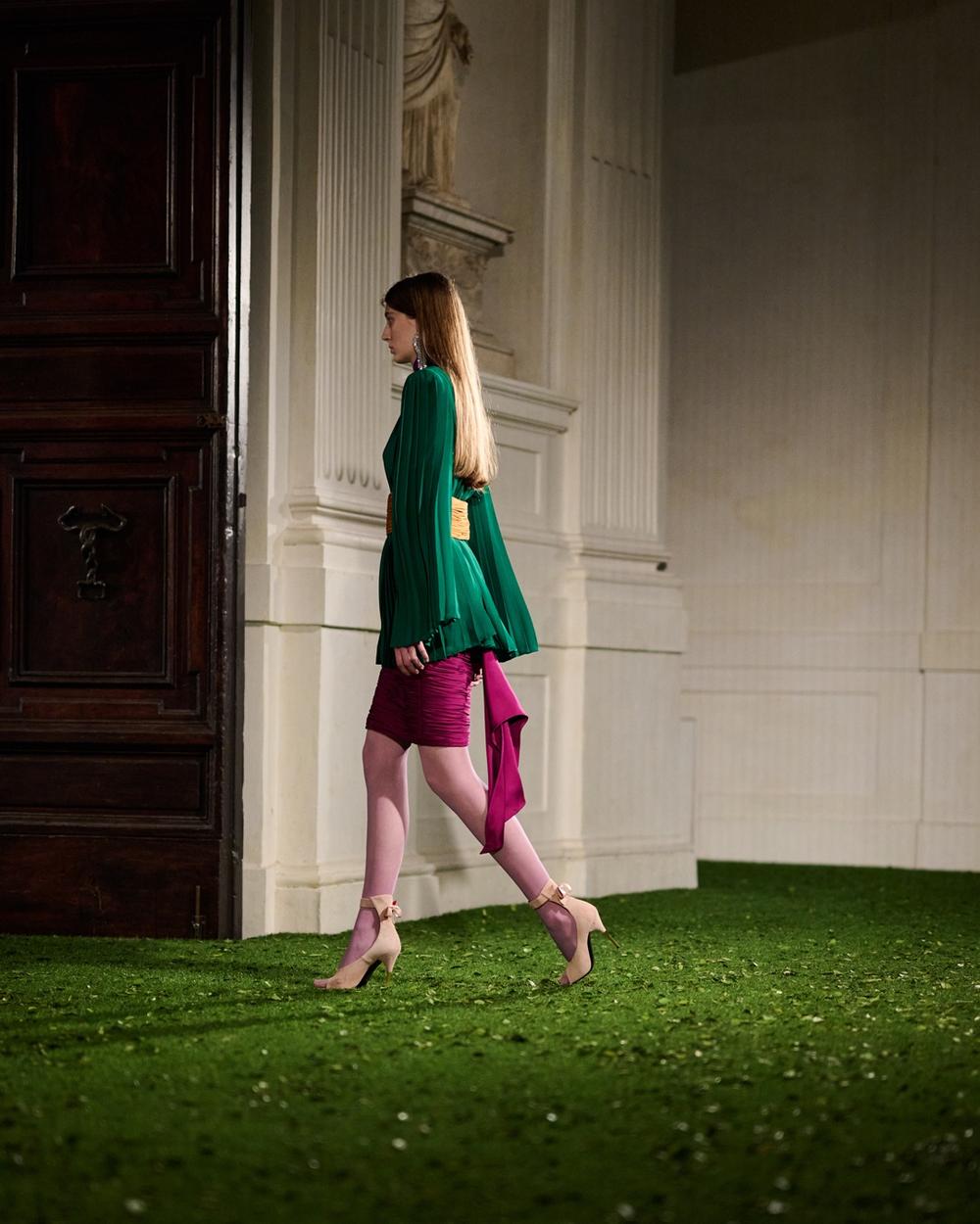 04_Atmosphere_Valentino_PAP_FW2627