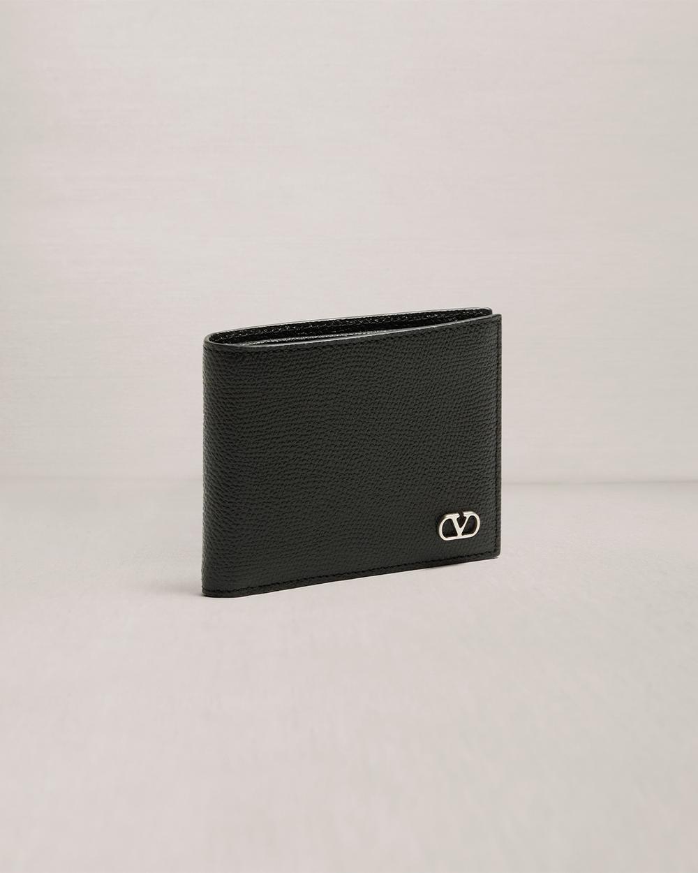 Category_M_Cruise2026_Accessories_4x5