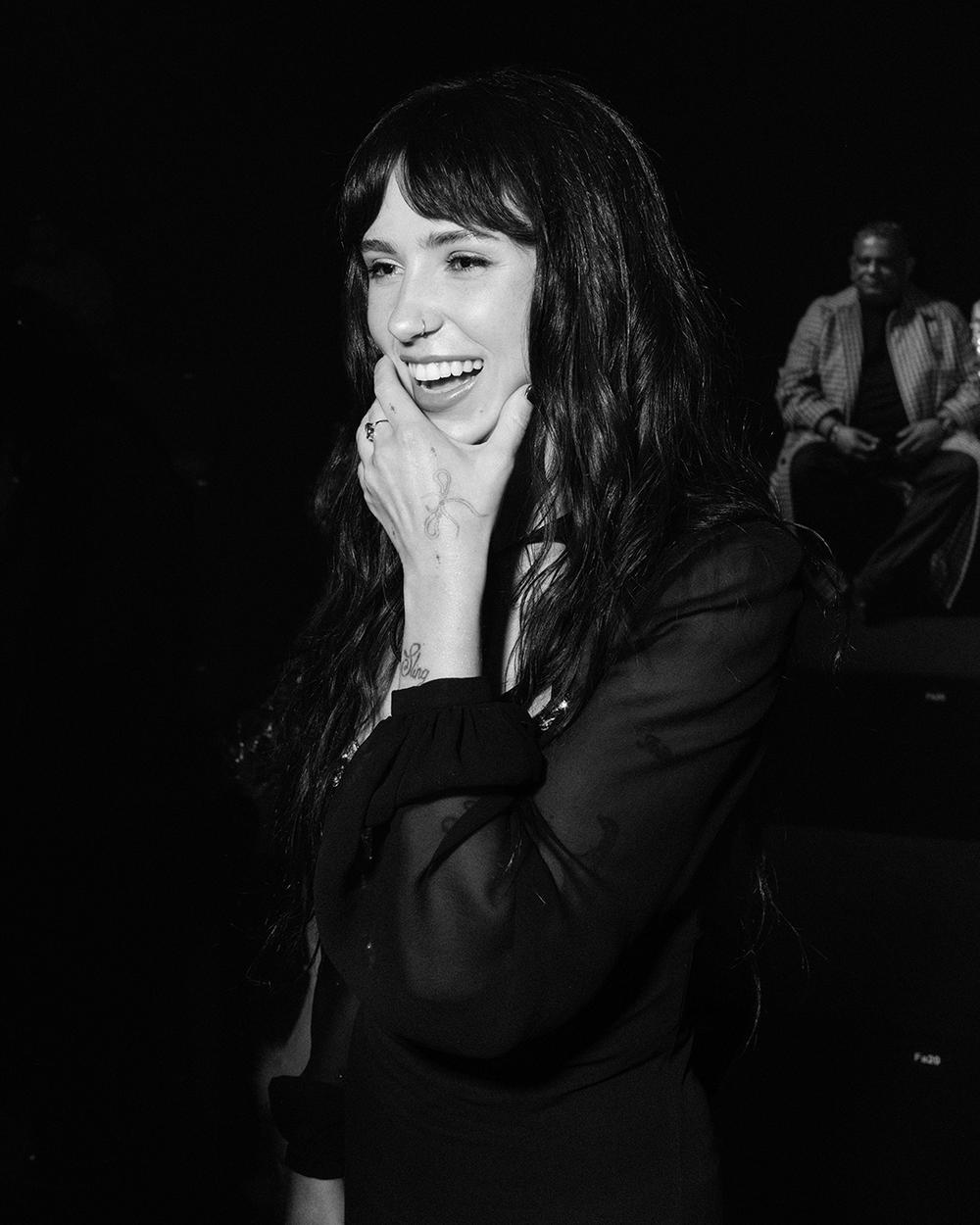 21_FrontRow_ValentinoFireflies