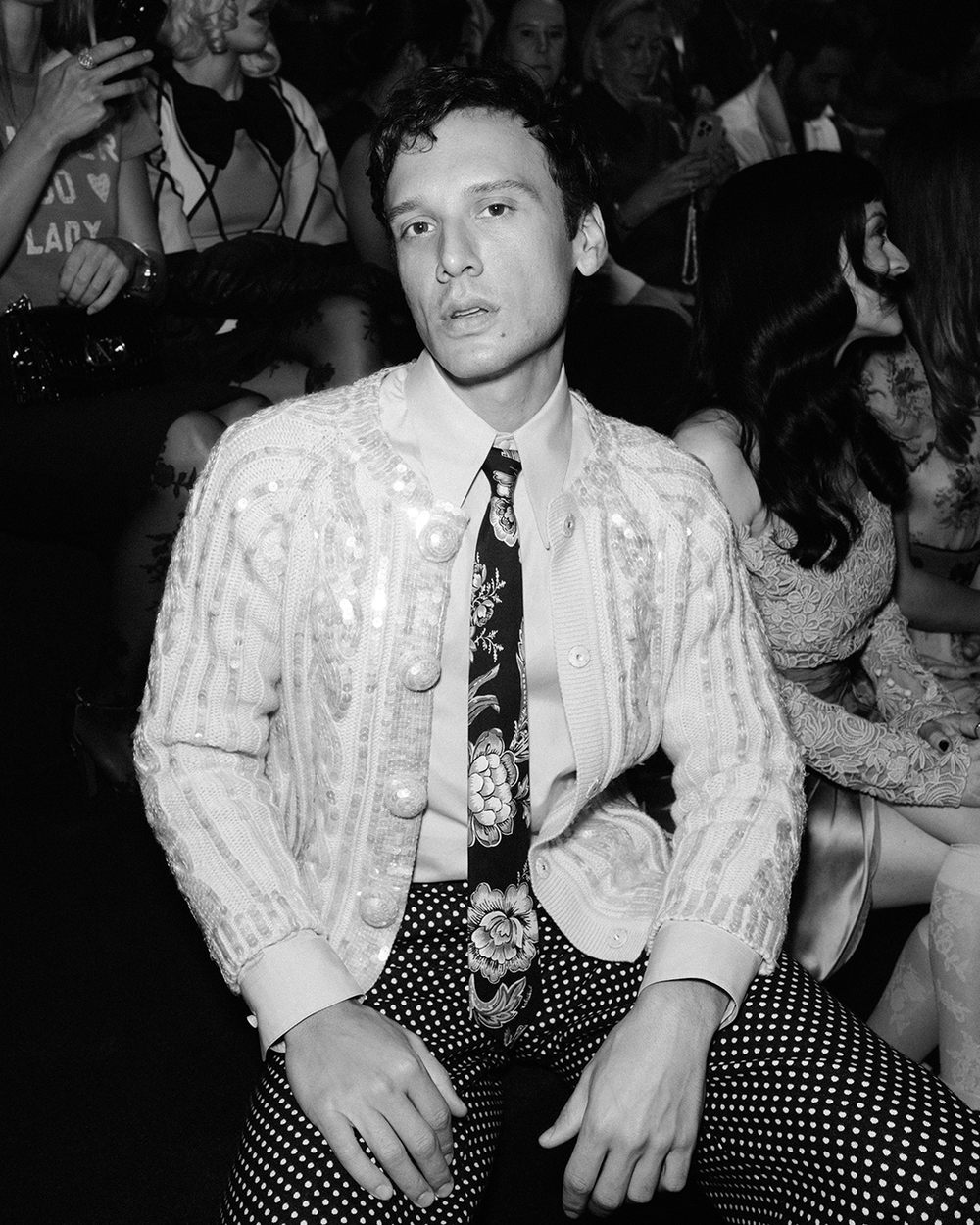 25_FrontRow_ValentinoFireflies