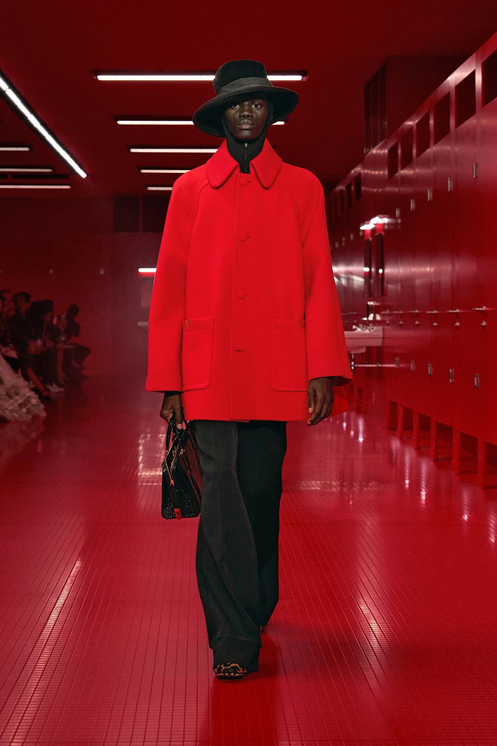 004_VALENTINO_FW2526