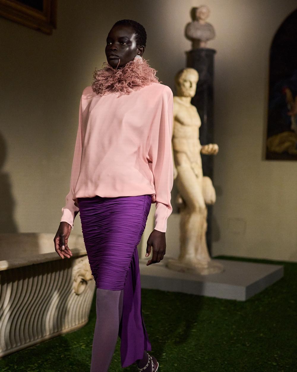 35_Atmosphere_Valentino_PAP_FW2627