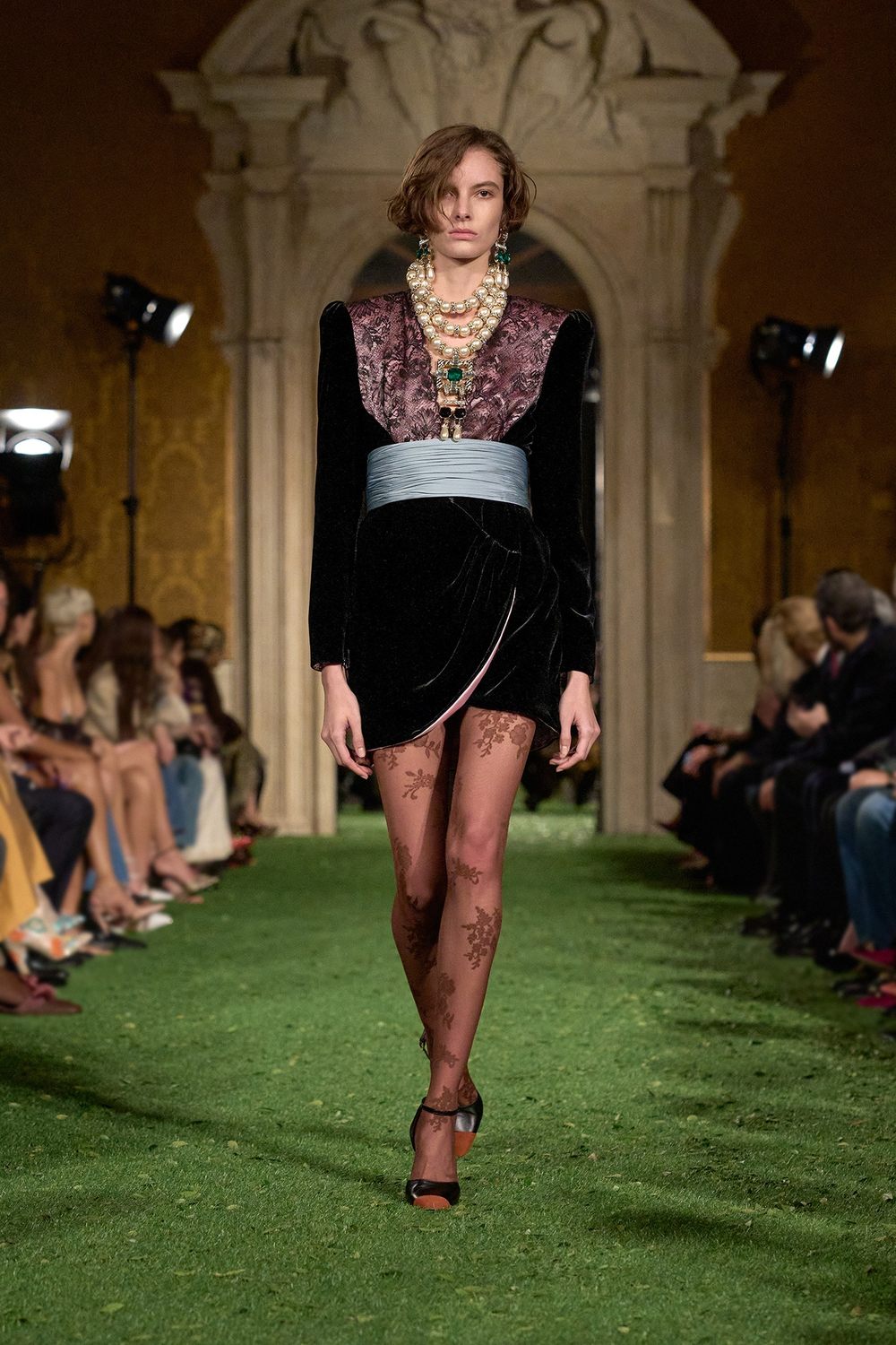 006_VALENTINO_FW2627