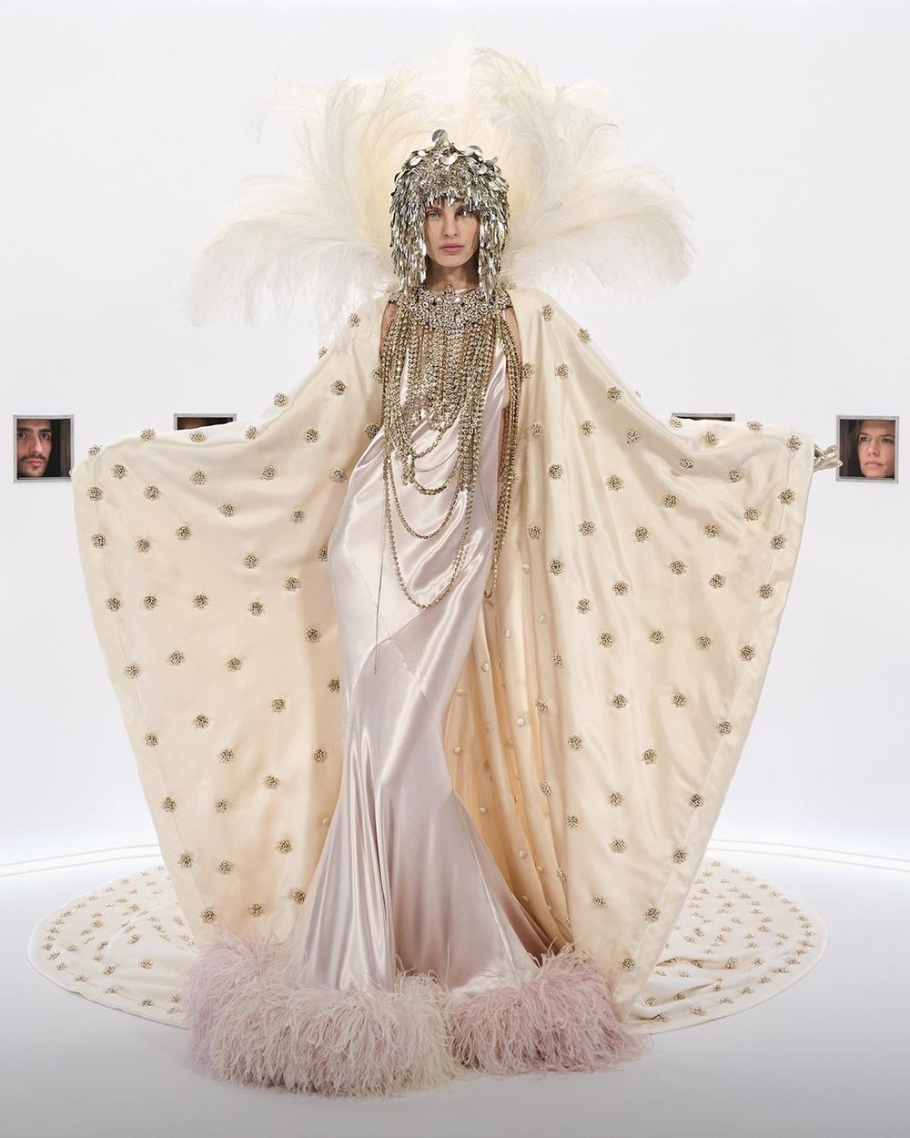 Cross_Valentino_HC2026_SpeculaMundi_Lookbook