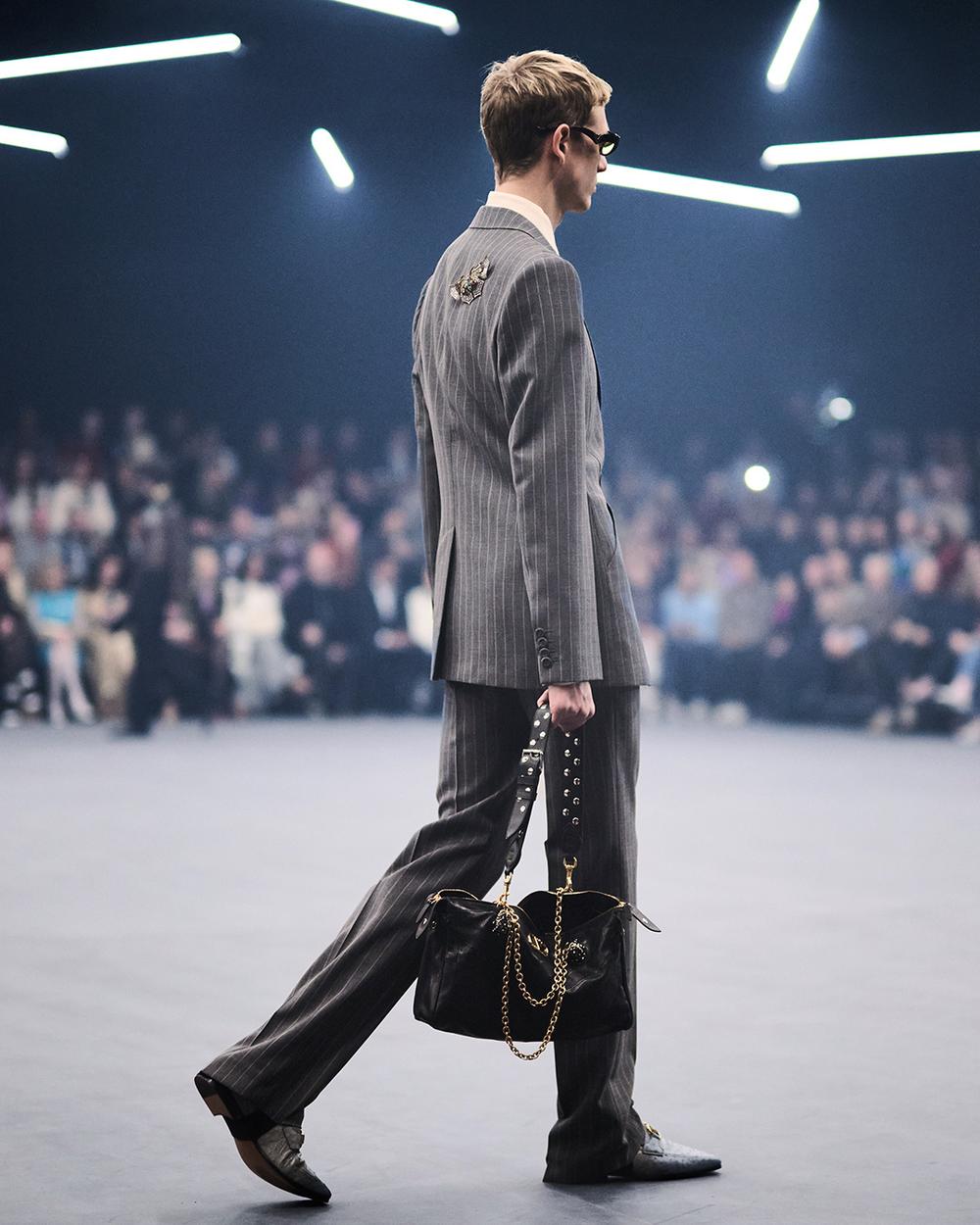 017_VALENTINO_SS26_ATM