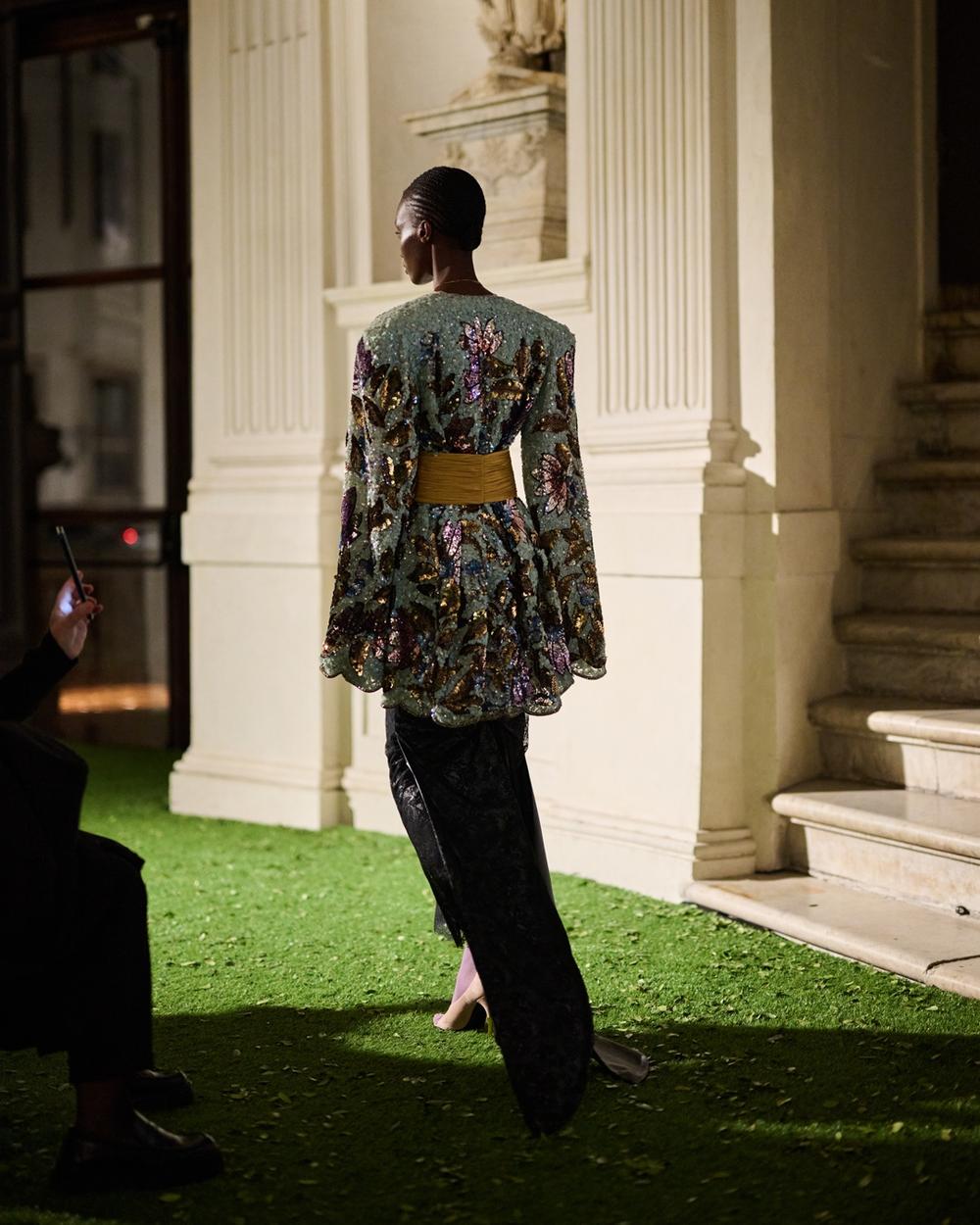 10_Atmosphere_Valentino_PAP_FW2627