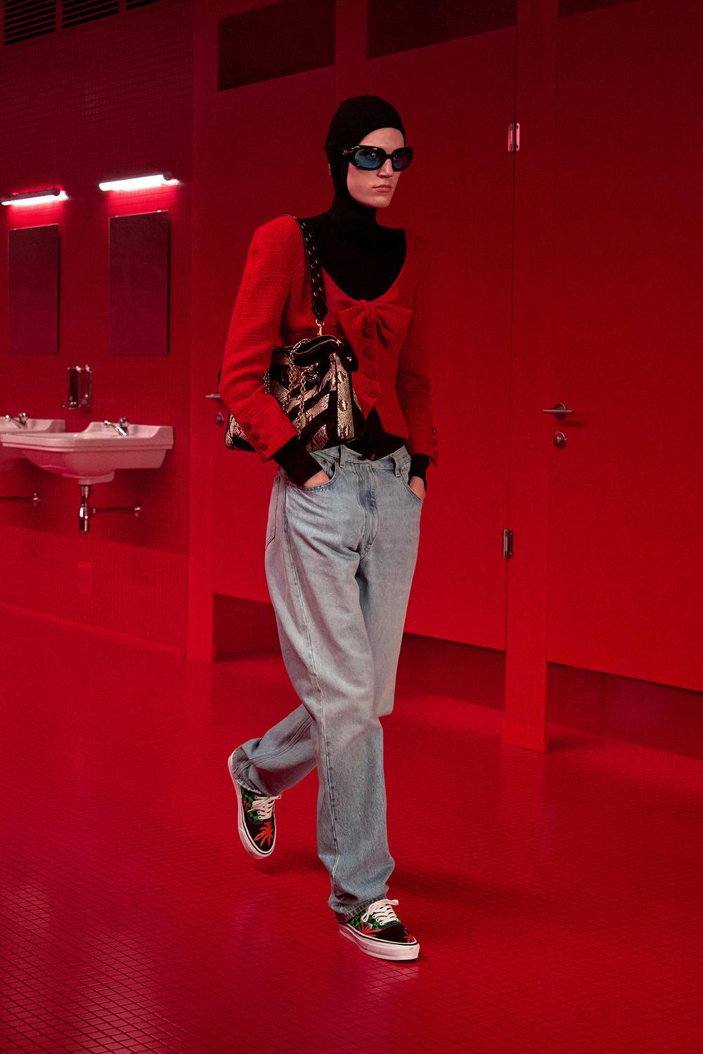 018_VALENTINO_FW2526