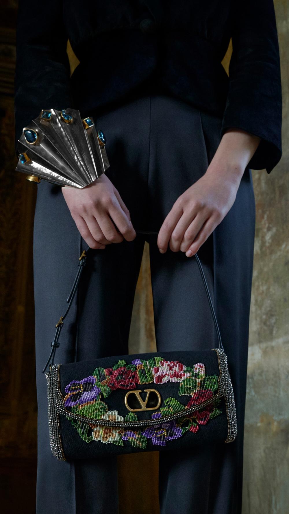 HP_SS26_Fireflies_Valentino_Devain_9x16