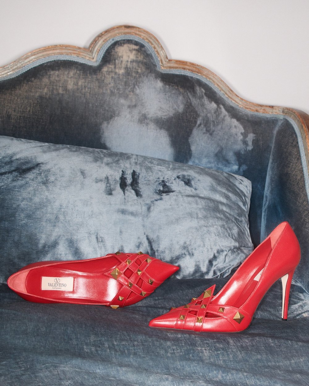 09_Valentino_Hero_PreFall2026_W_4x5