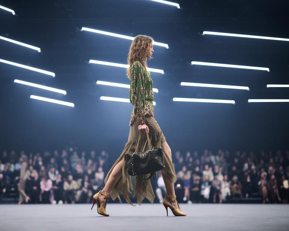 006_VALENTINO_SS26_ATM