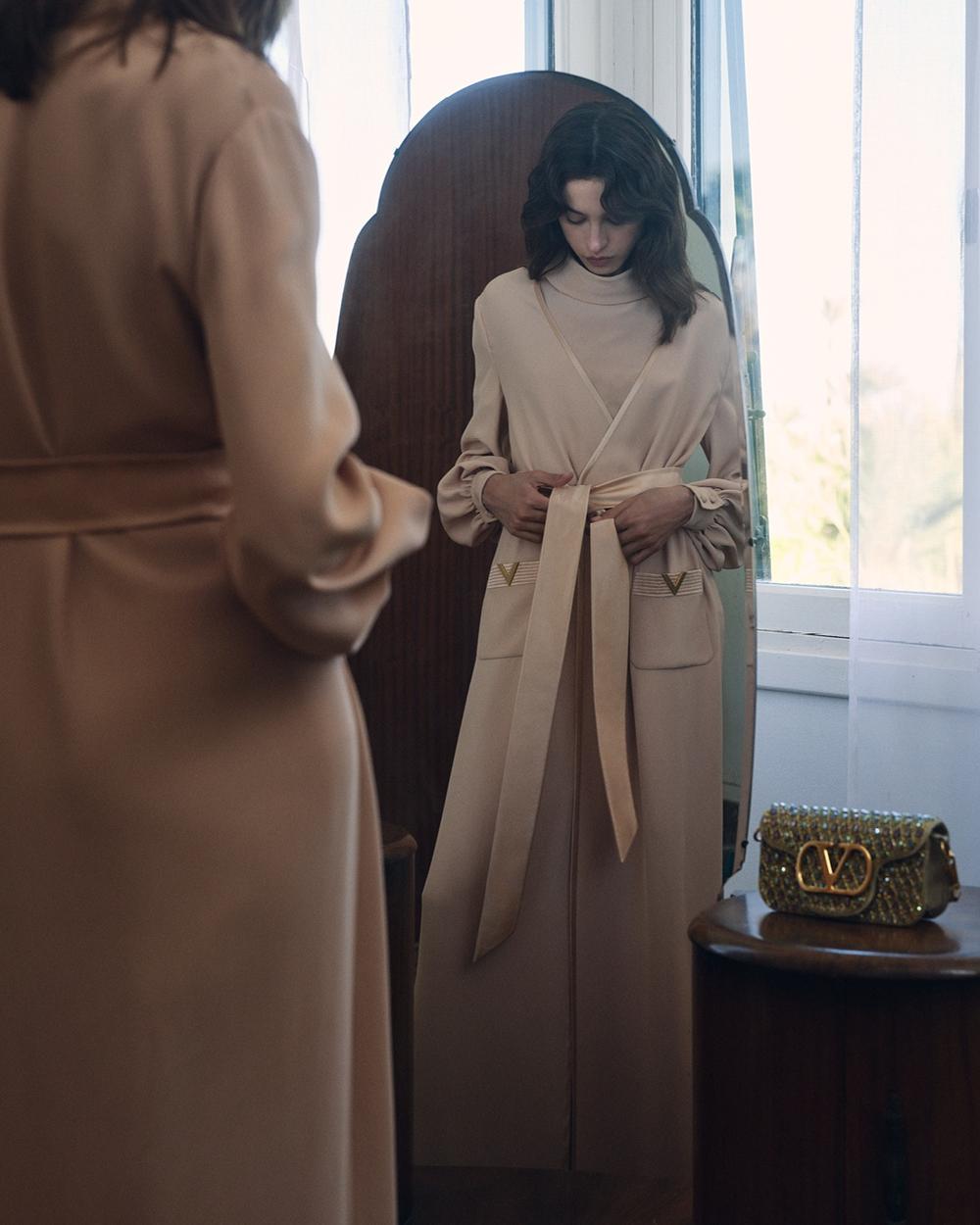 06_Valentino_Sama_2026_4x5_2