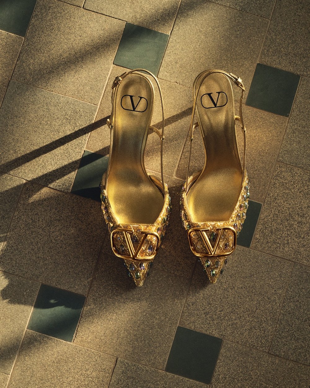 04_Valentino_Sama_2026_4x5