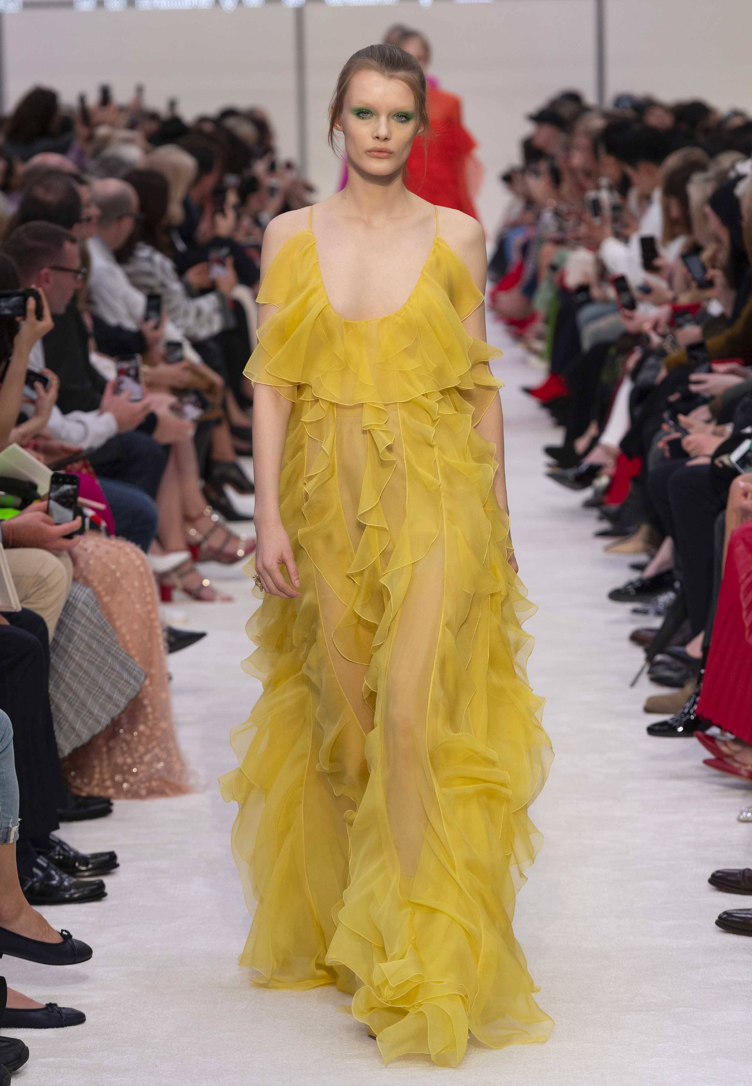 Valentino - Autumn/Winter 2019-20 Women's Collection - Look 55