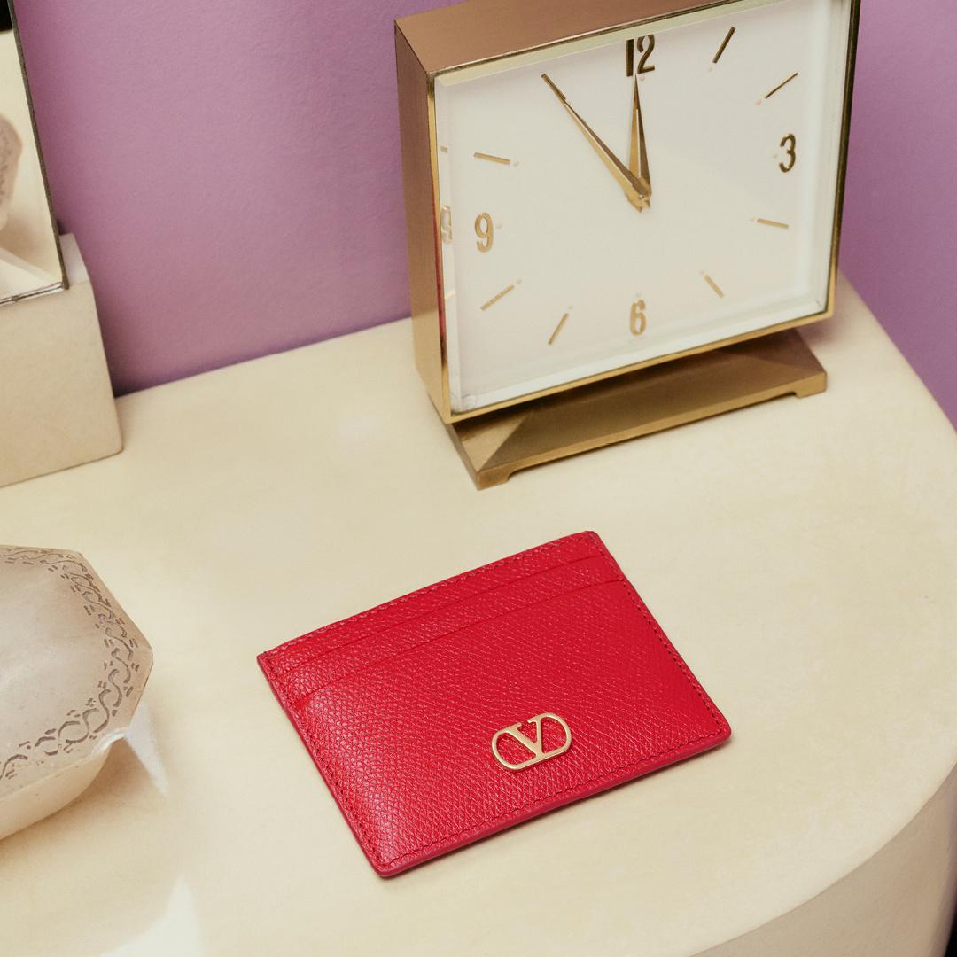 VALENTINO GARAVANI VLOGO SIGNATURE SLG NEW