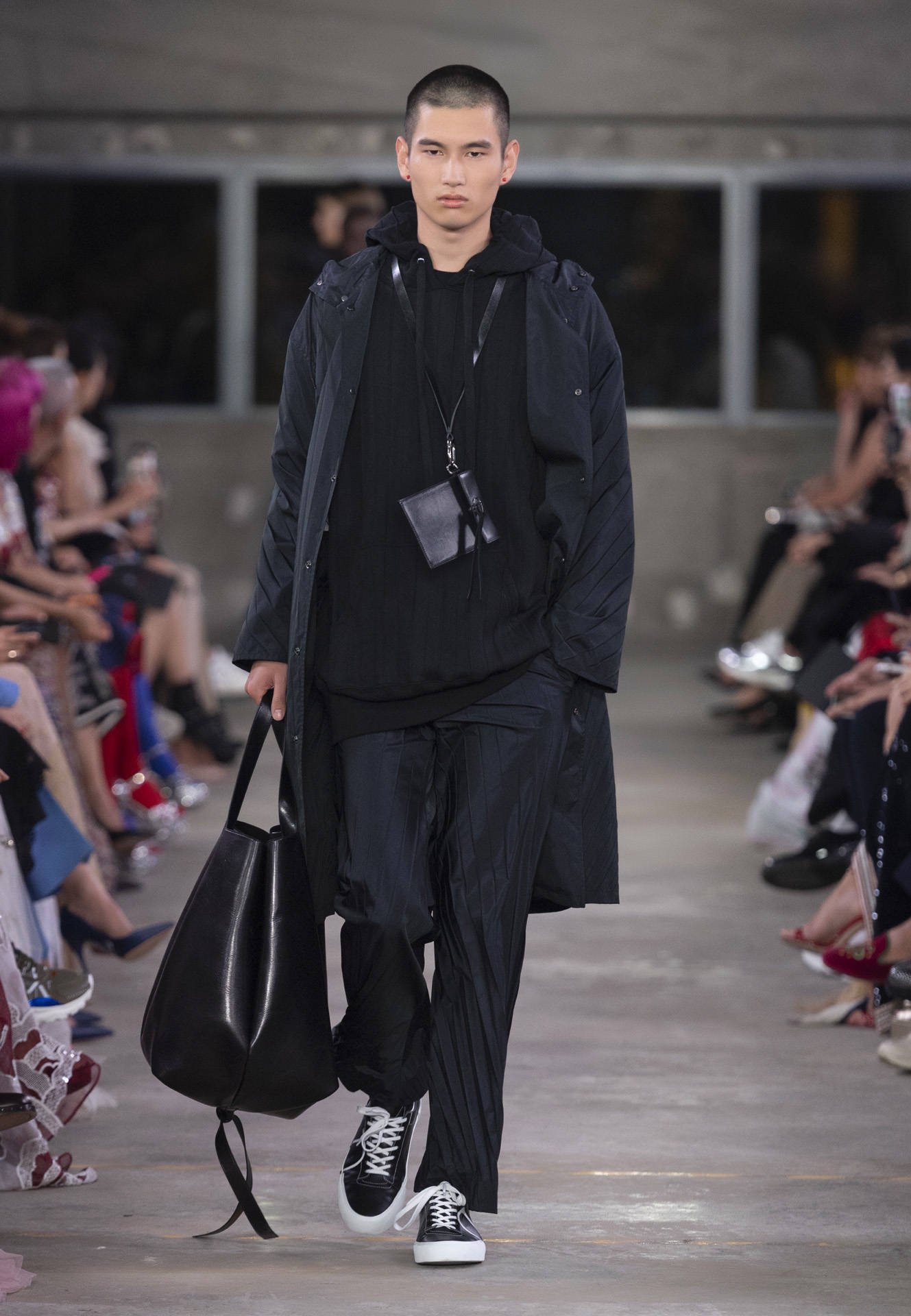 Valentino - Pre Fall 2019 Collection - Look 35