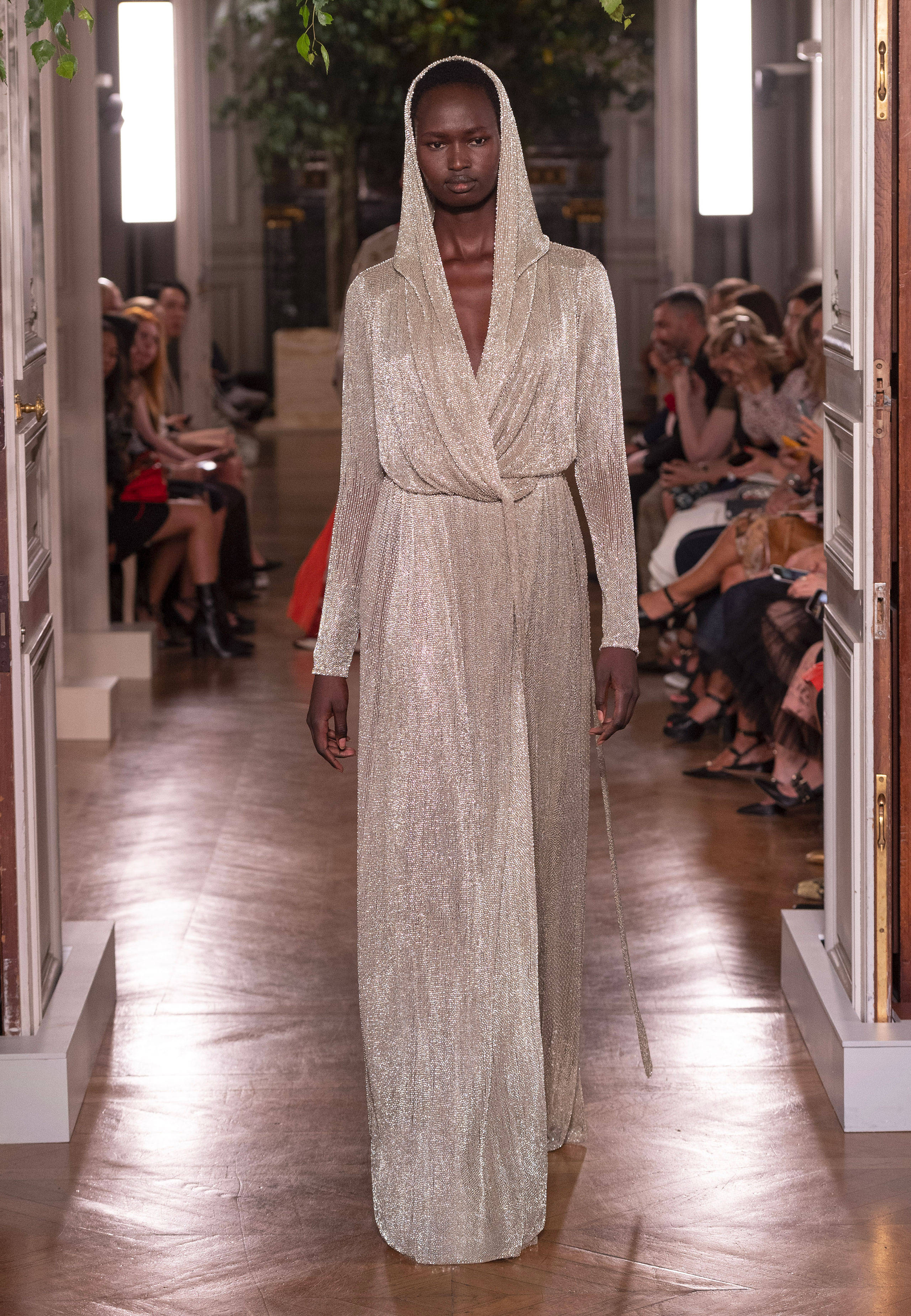 Valentino - Haute Couture Fall/Winter 2019-20 - Look 61