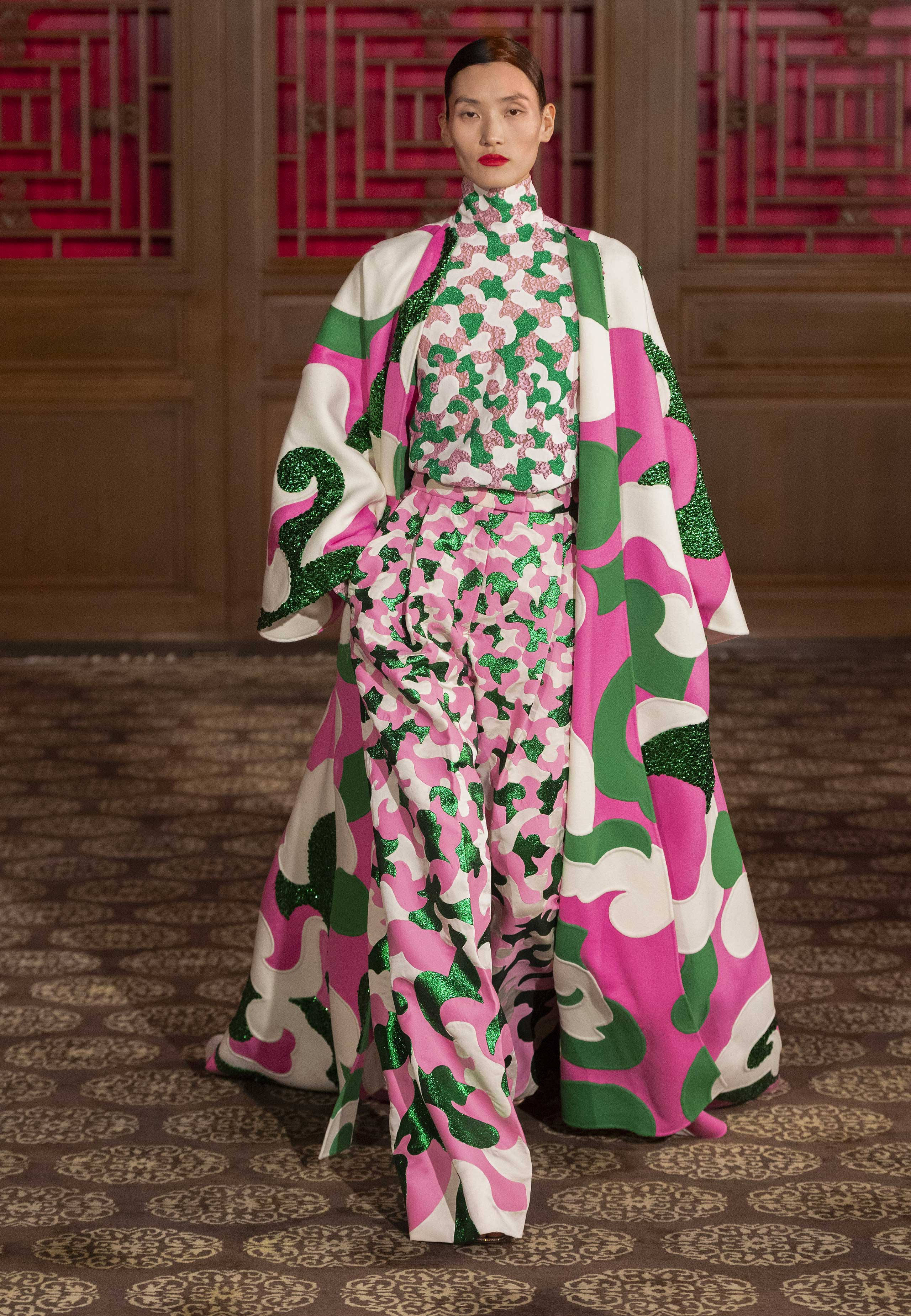 Valentino - Haute Couture Beijing - Look 18