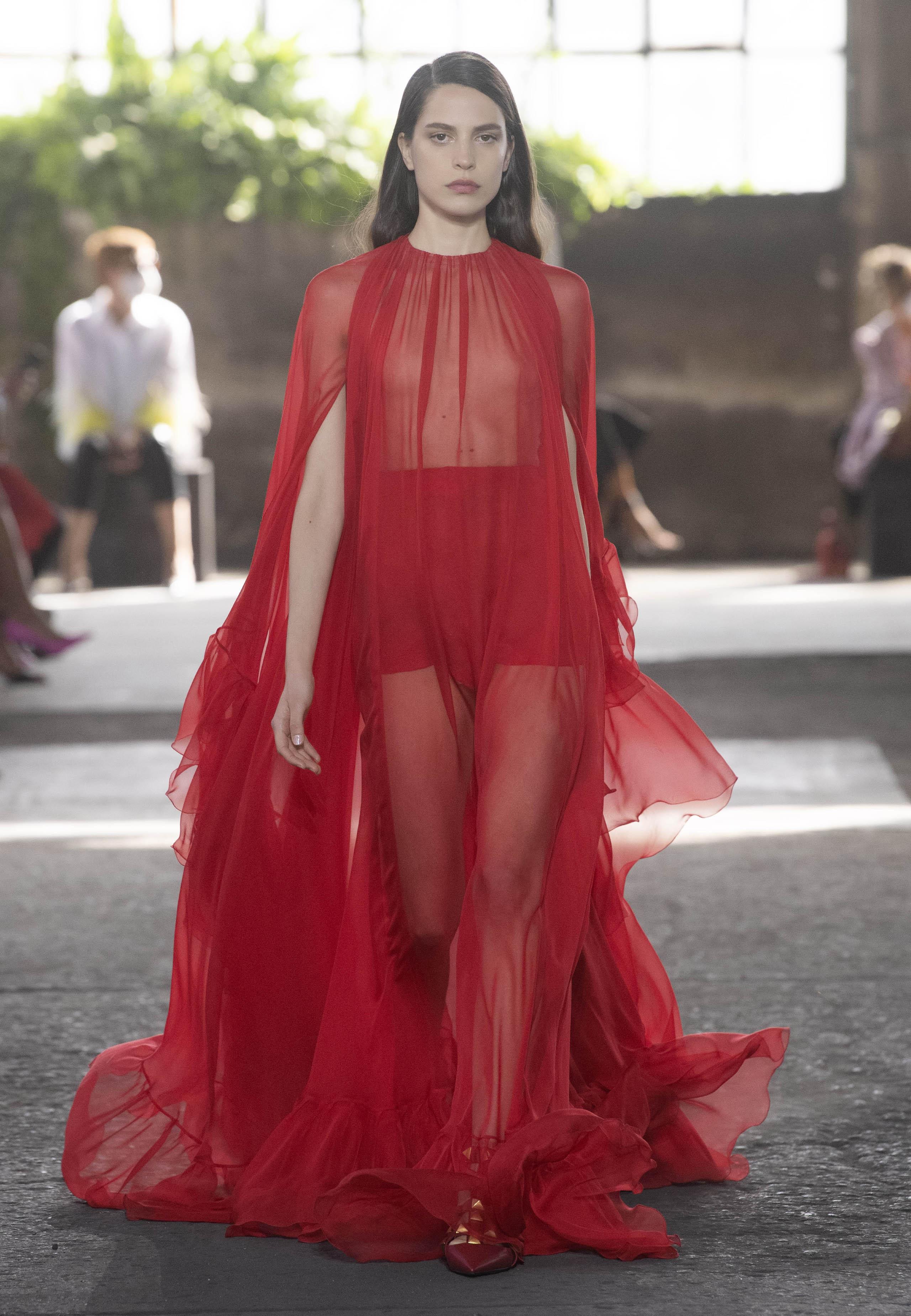 ヴァレンティノコレクション ミラノファッションショー | Valentino