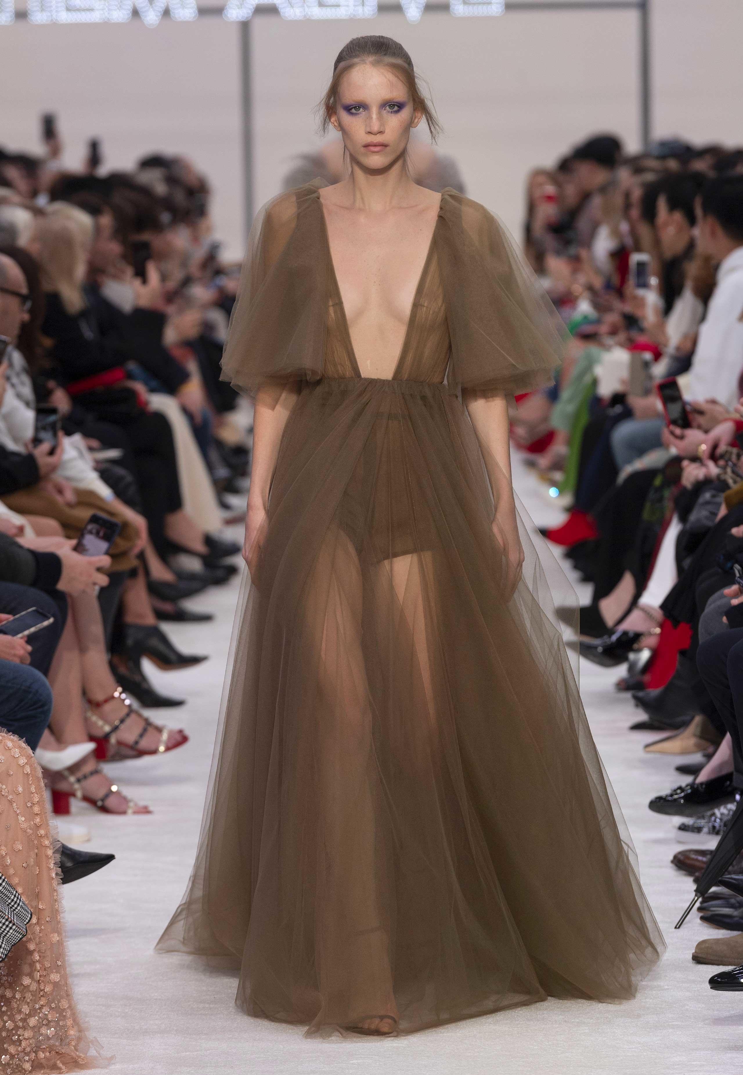 Valentino Fashion Show FW1920 Women | Valentino