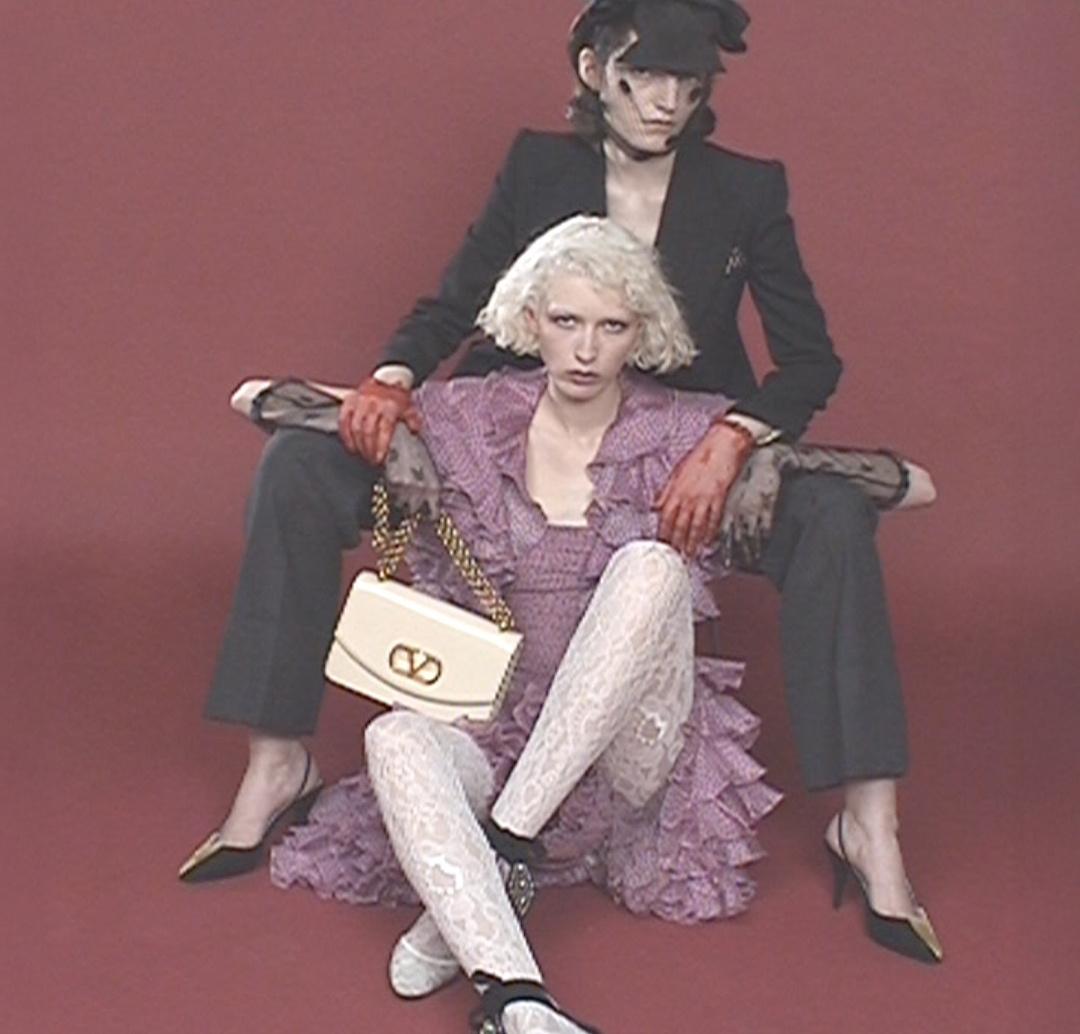 Valentino_VAIN_1x1_ProductFocus_JP-CN