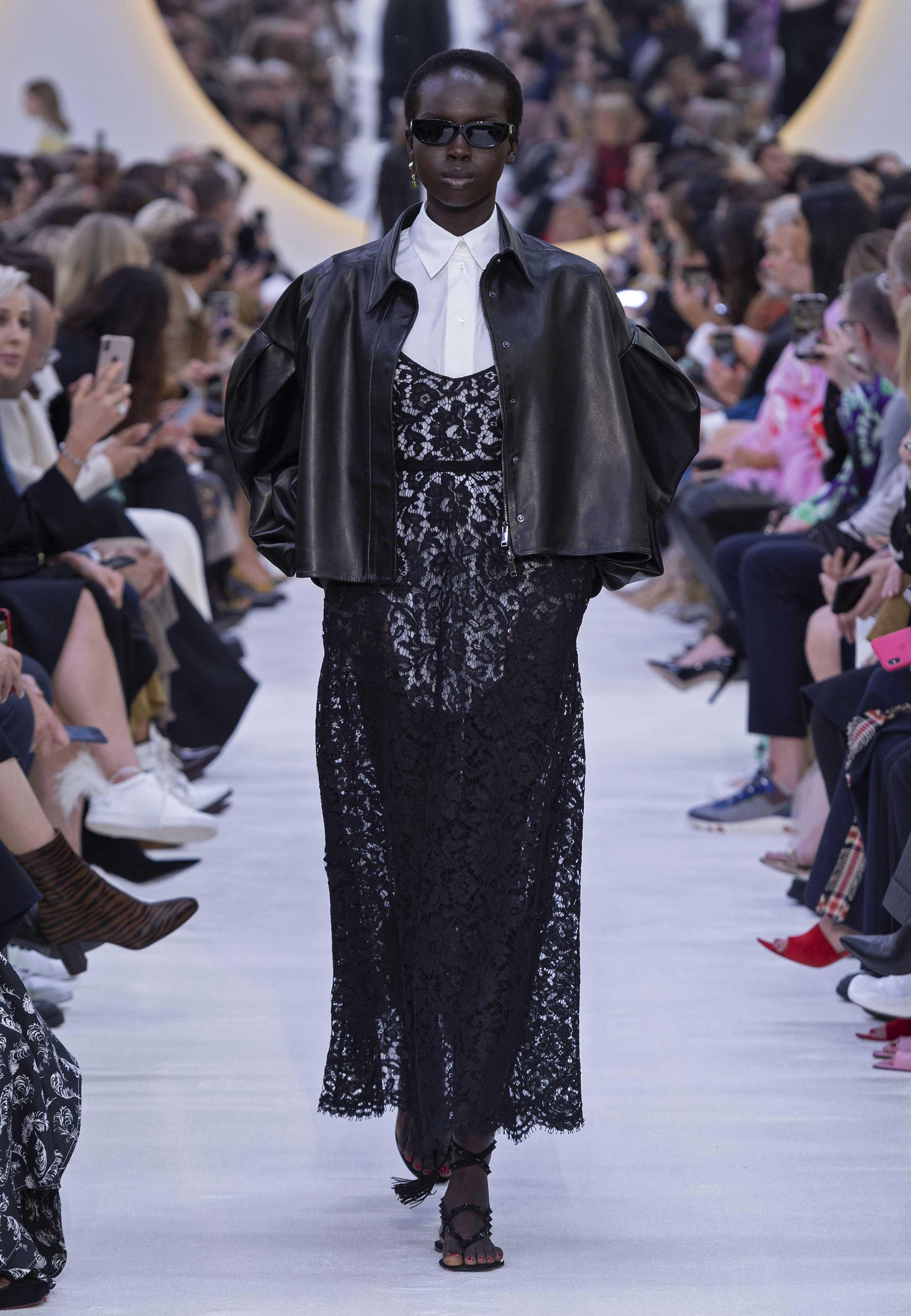 Valentino 2020春夏レディースファッションショー | ヴァレンティノ