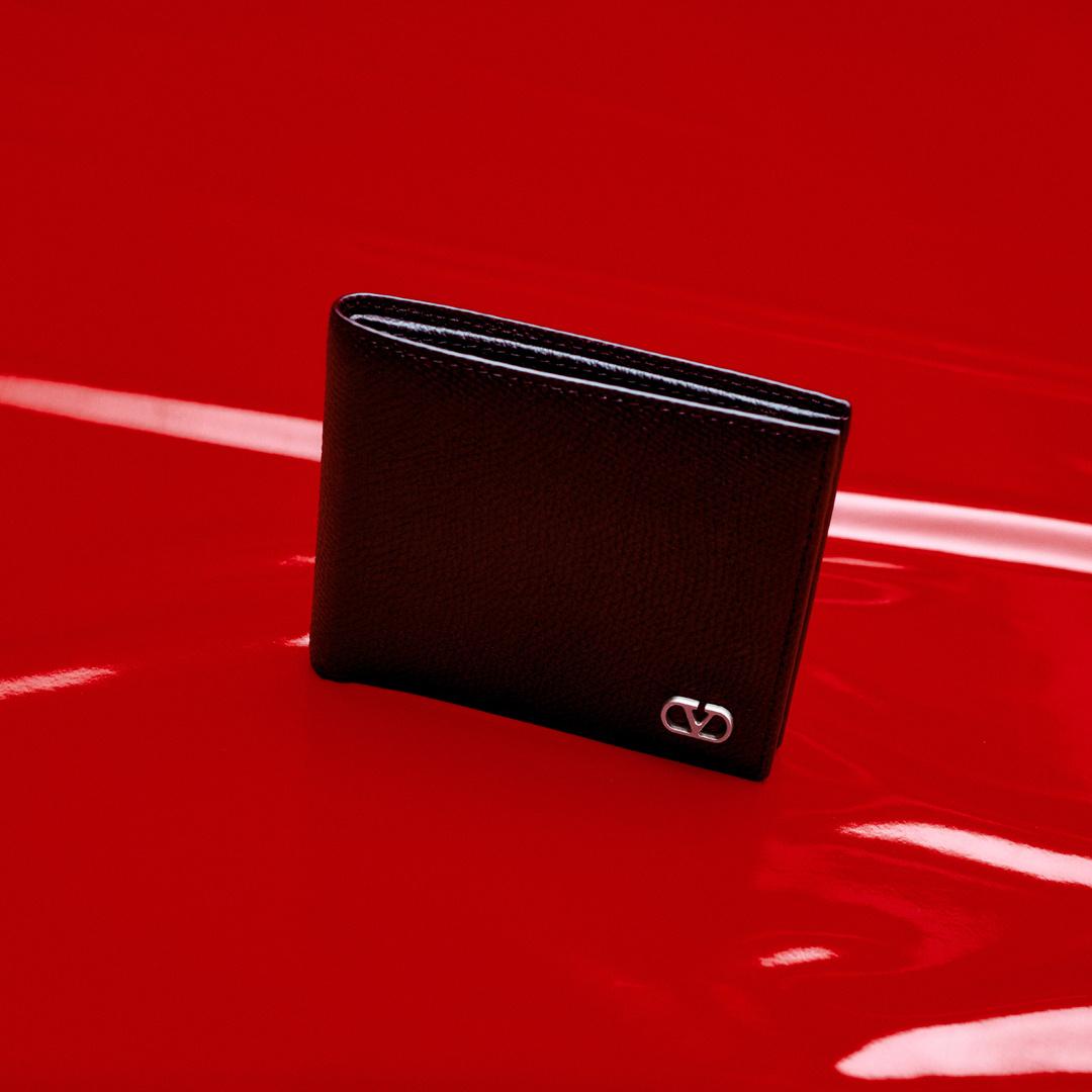 WALLETS & CARDCASES - M Accessories