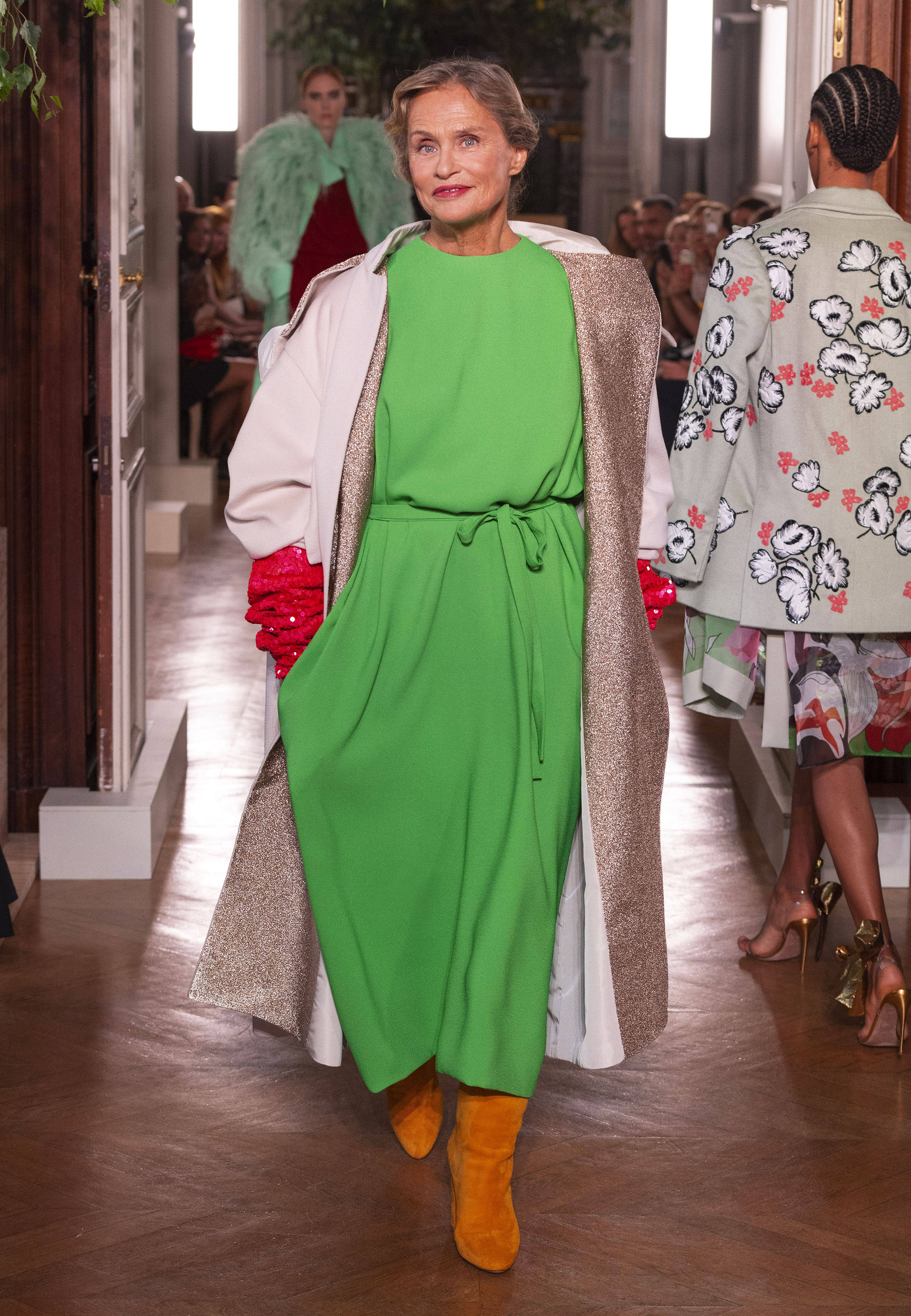 Valentino - Haute Couture Fall/Winter 2019-20 - Look 11