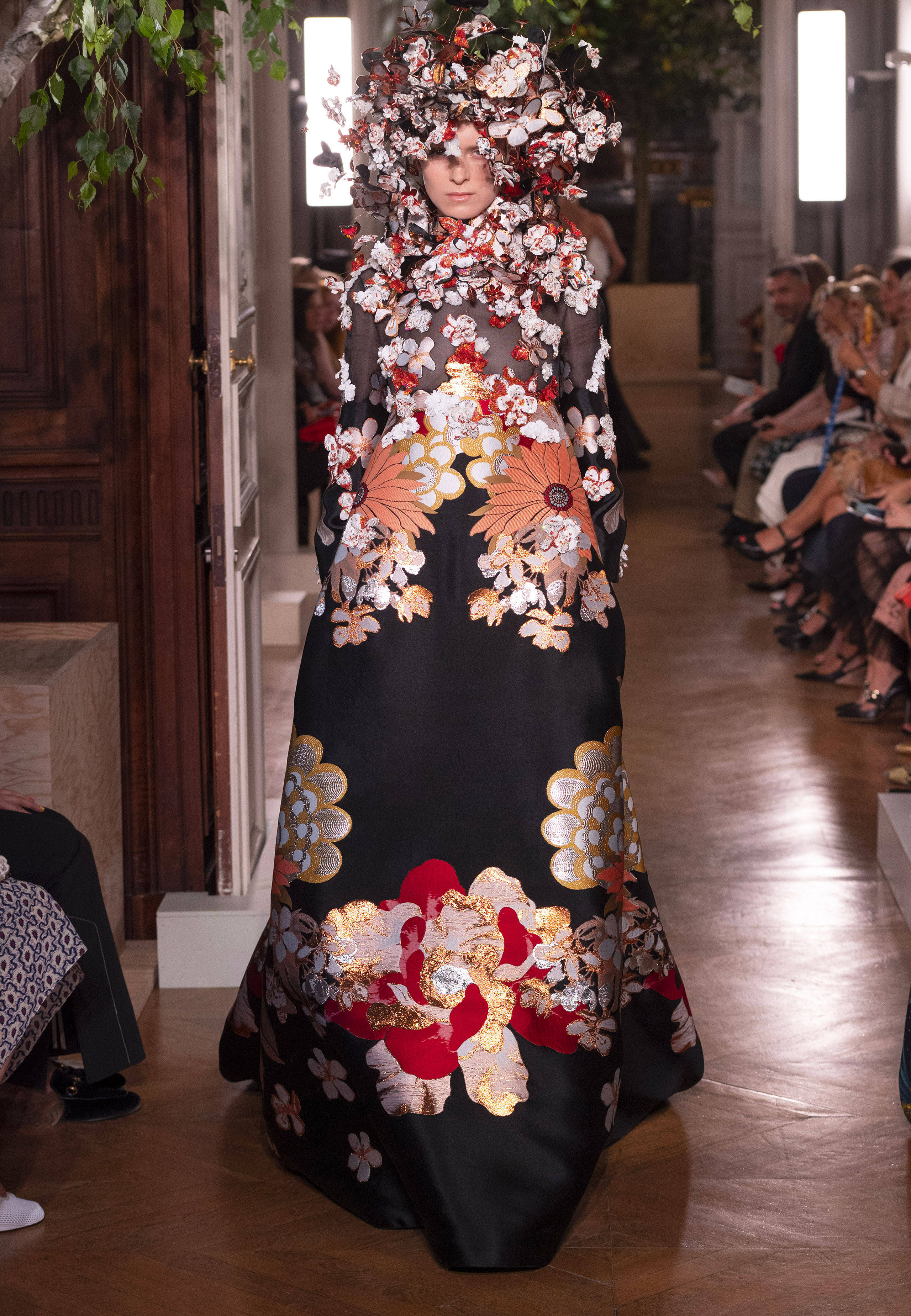 Valentino - Haute Couture Fall/Winter 2019-20 - Look 51