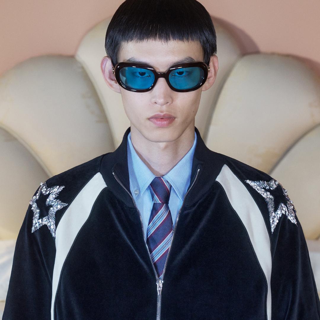 SHELF - M ACCESSORIES - TIES