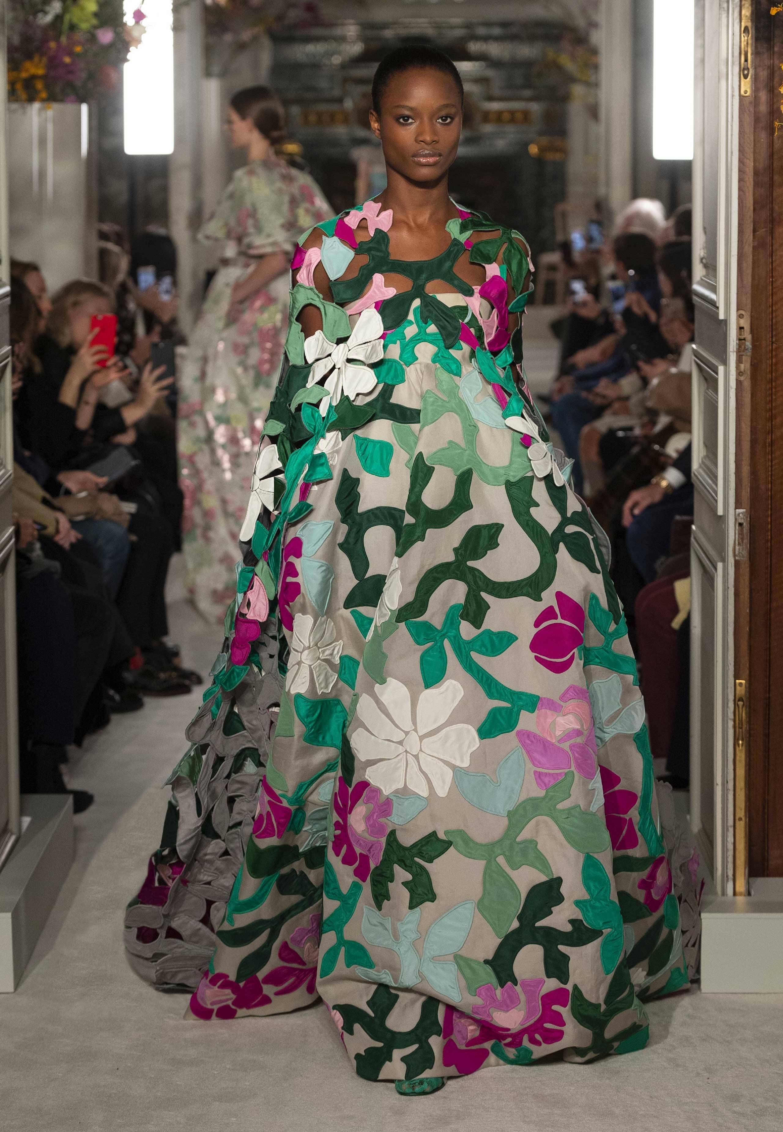 Valentino - Haute Couture Spring/Summer 2019 - Look 43