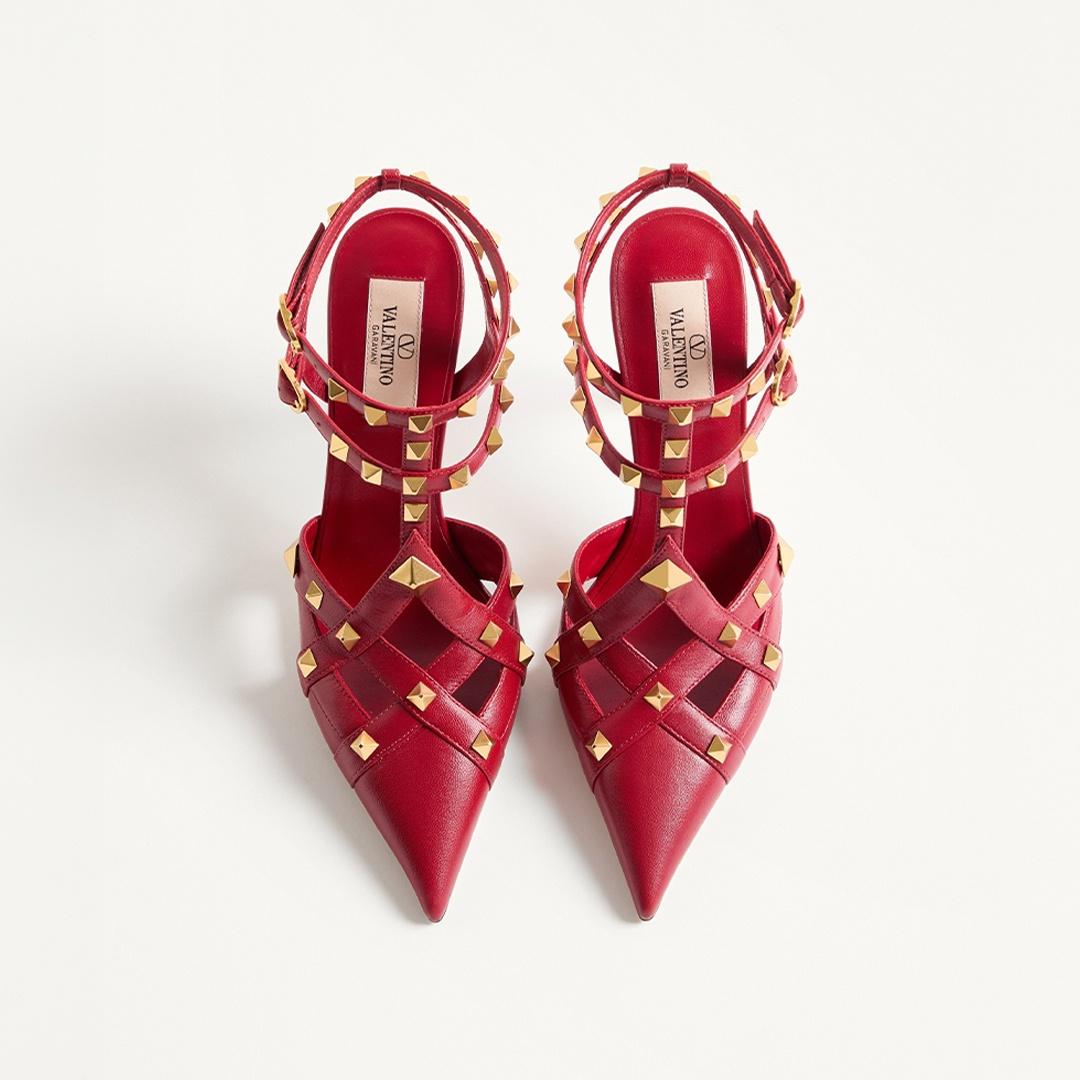 SHELF - W SHOES - STUDDY