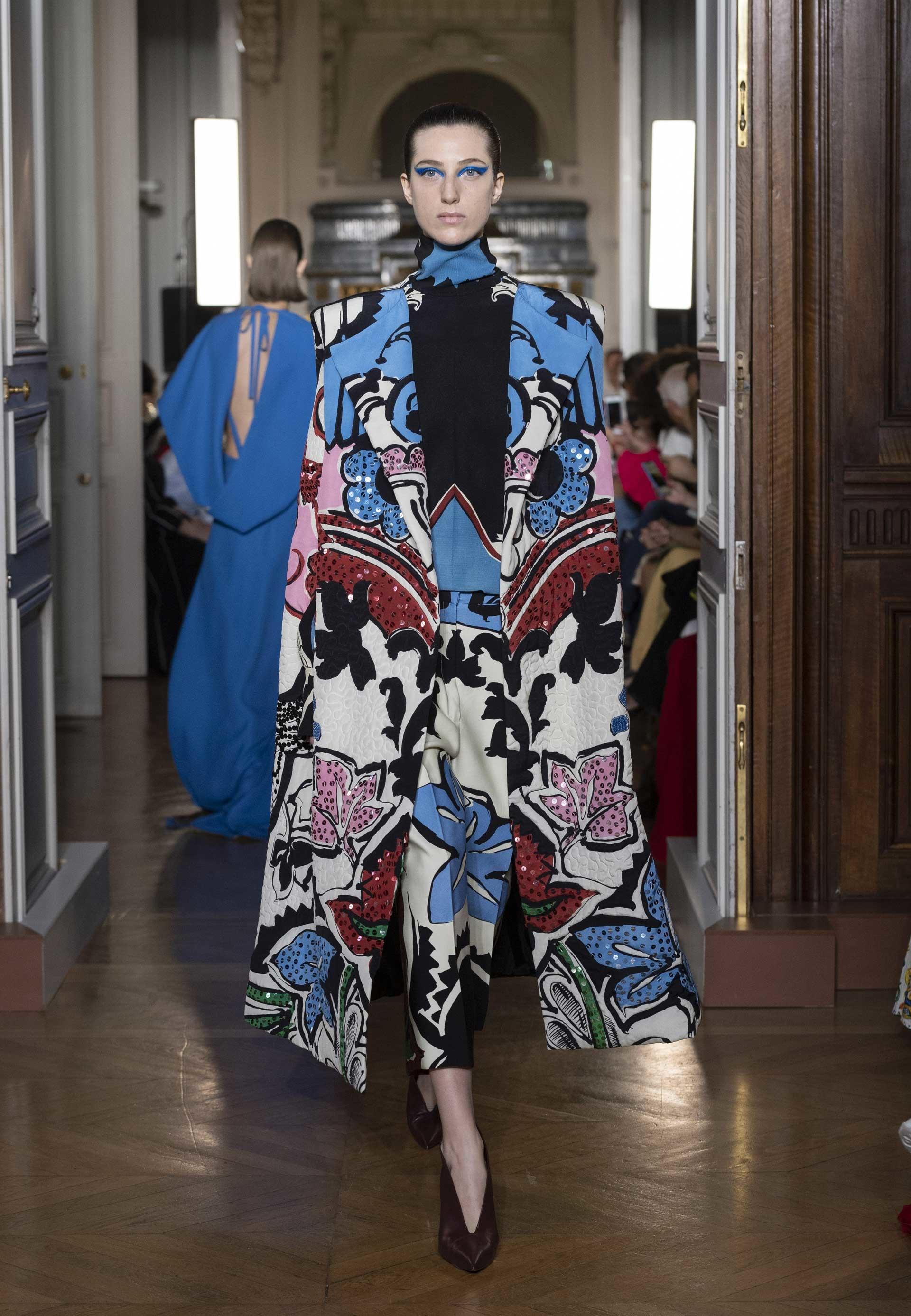 Valentino - Haute Couture Autumn/Winter 2018-19 - Look 25