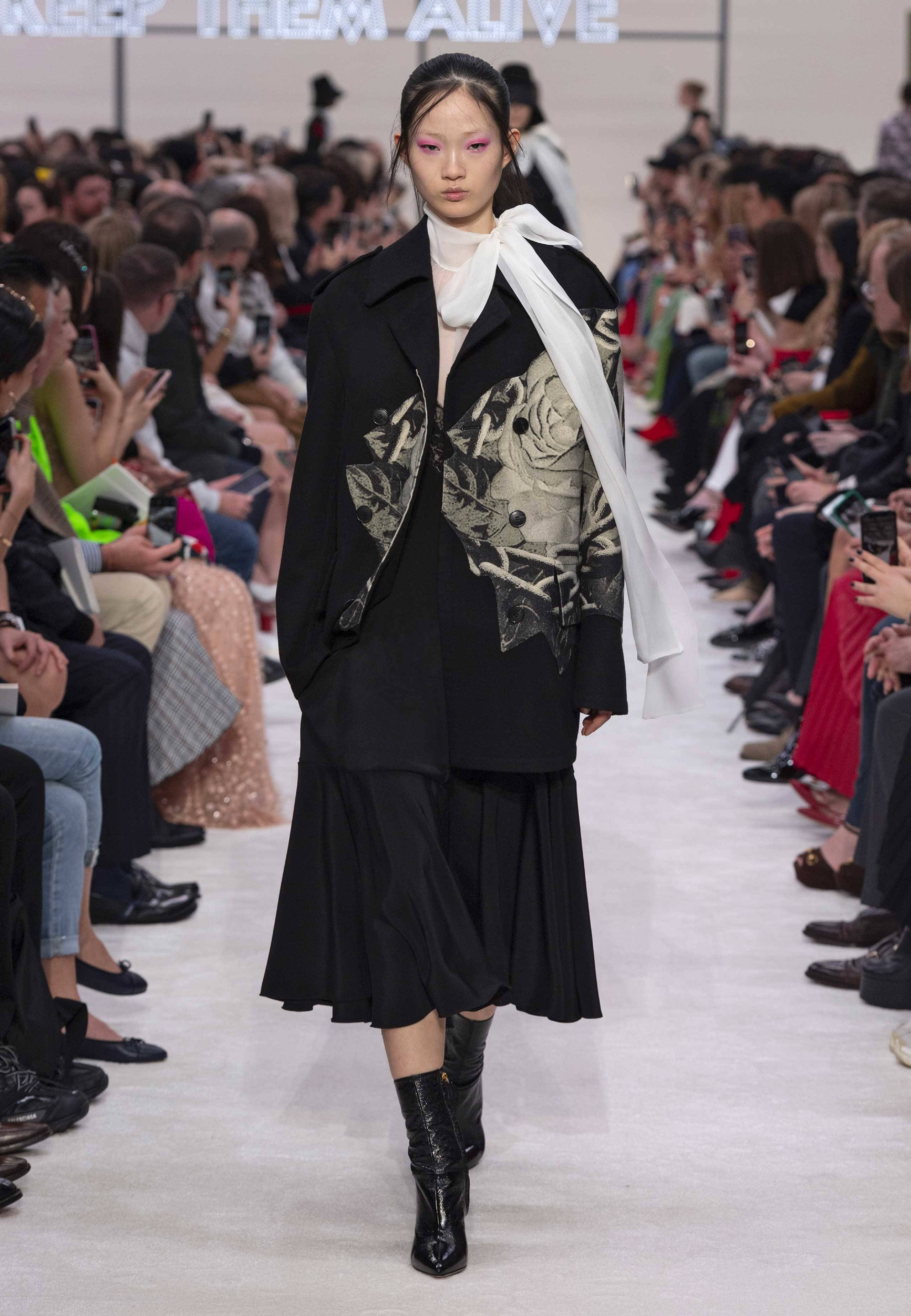Valentino - Autumn/Winter 2019-20 Women's Collection - Look 36