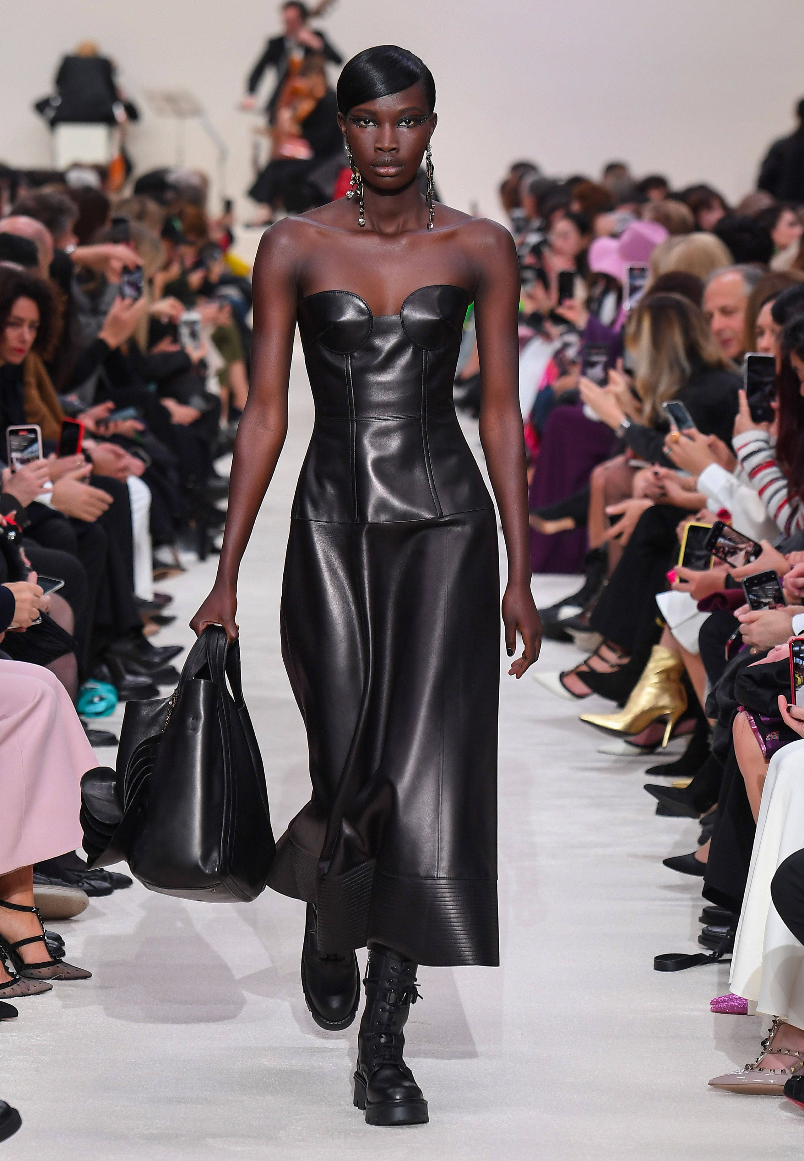 Valentino - Fall/Winter 2020-21 Women's Collection - Look 14