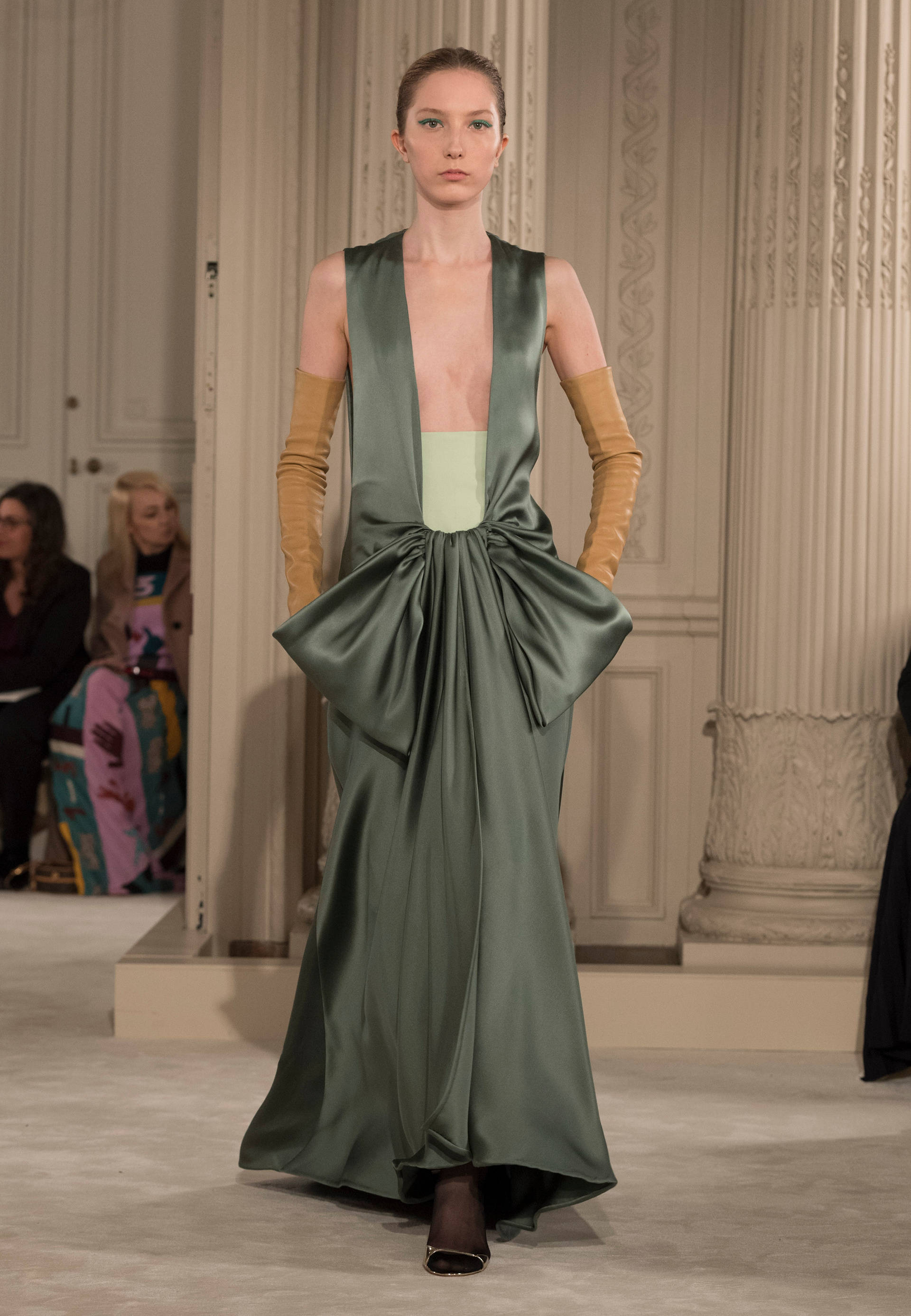 Valentino - Haute Couture Spring/Summer 2018 - Look 28